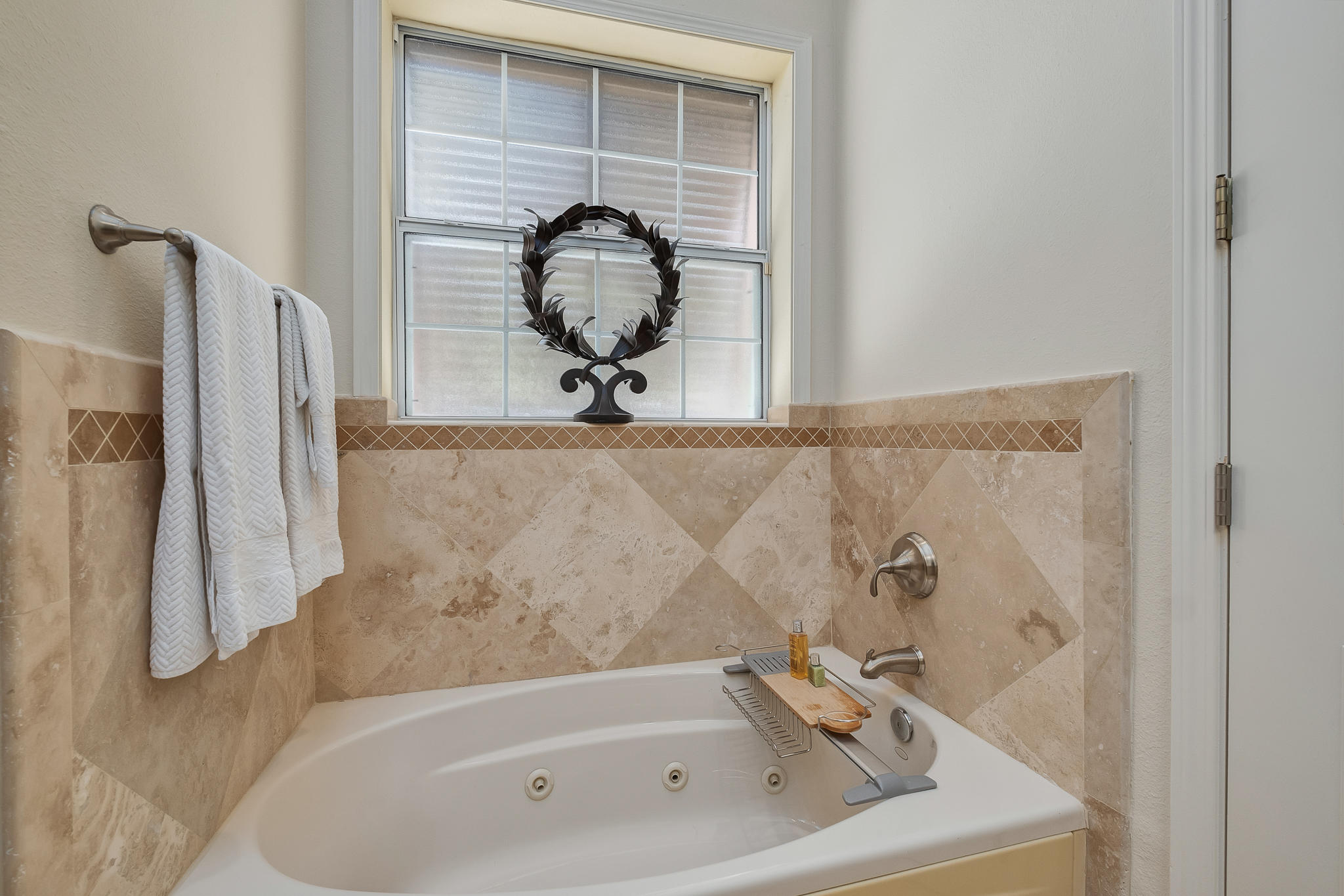 HOLIDAY SHORES ESTATES - Residential