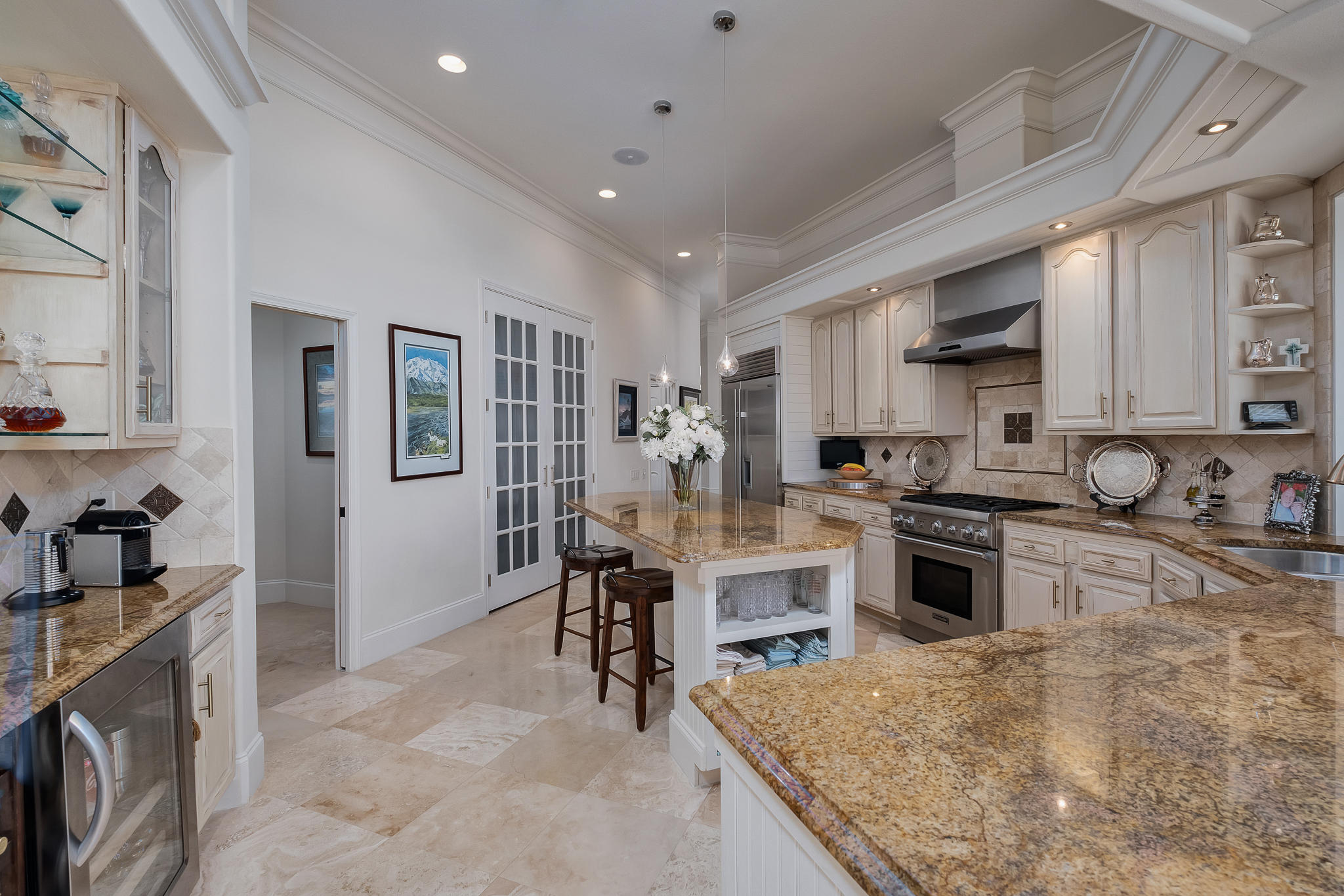 HOLIDAY SHORES ESTATES - Residential