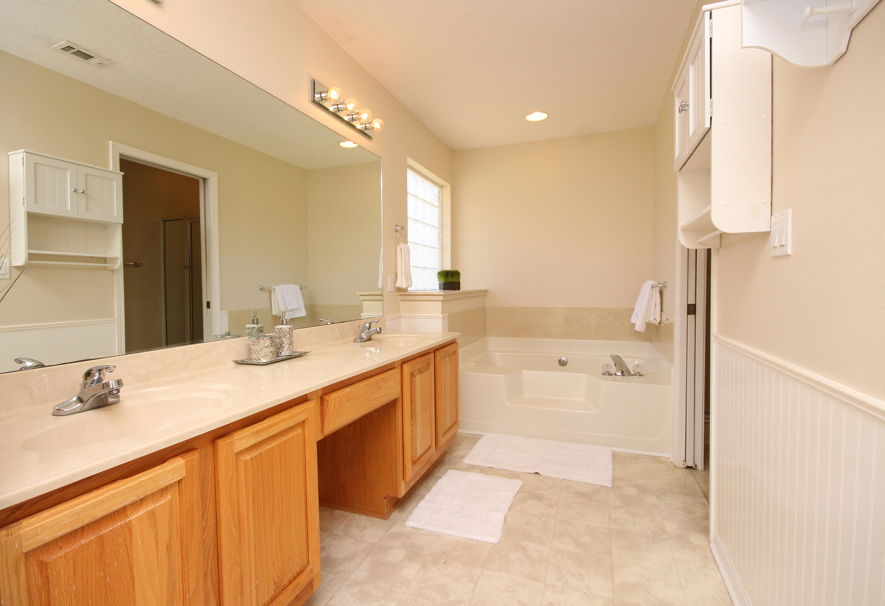 OVERBROOK - Residential