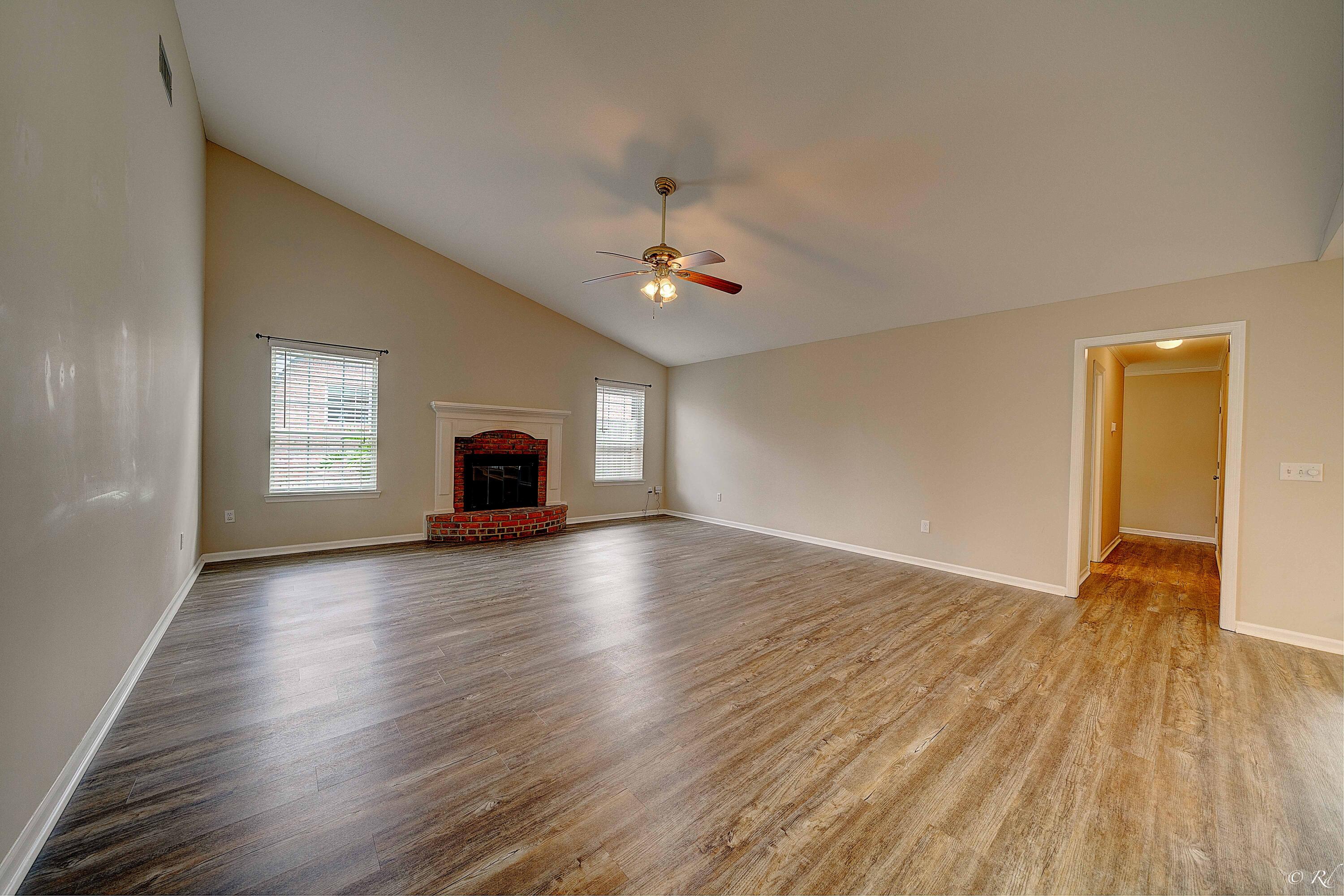 FOREST PARK EAST UNIT 3 - Residential