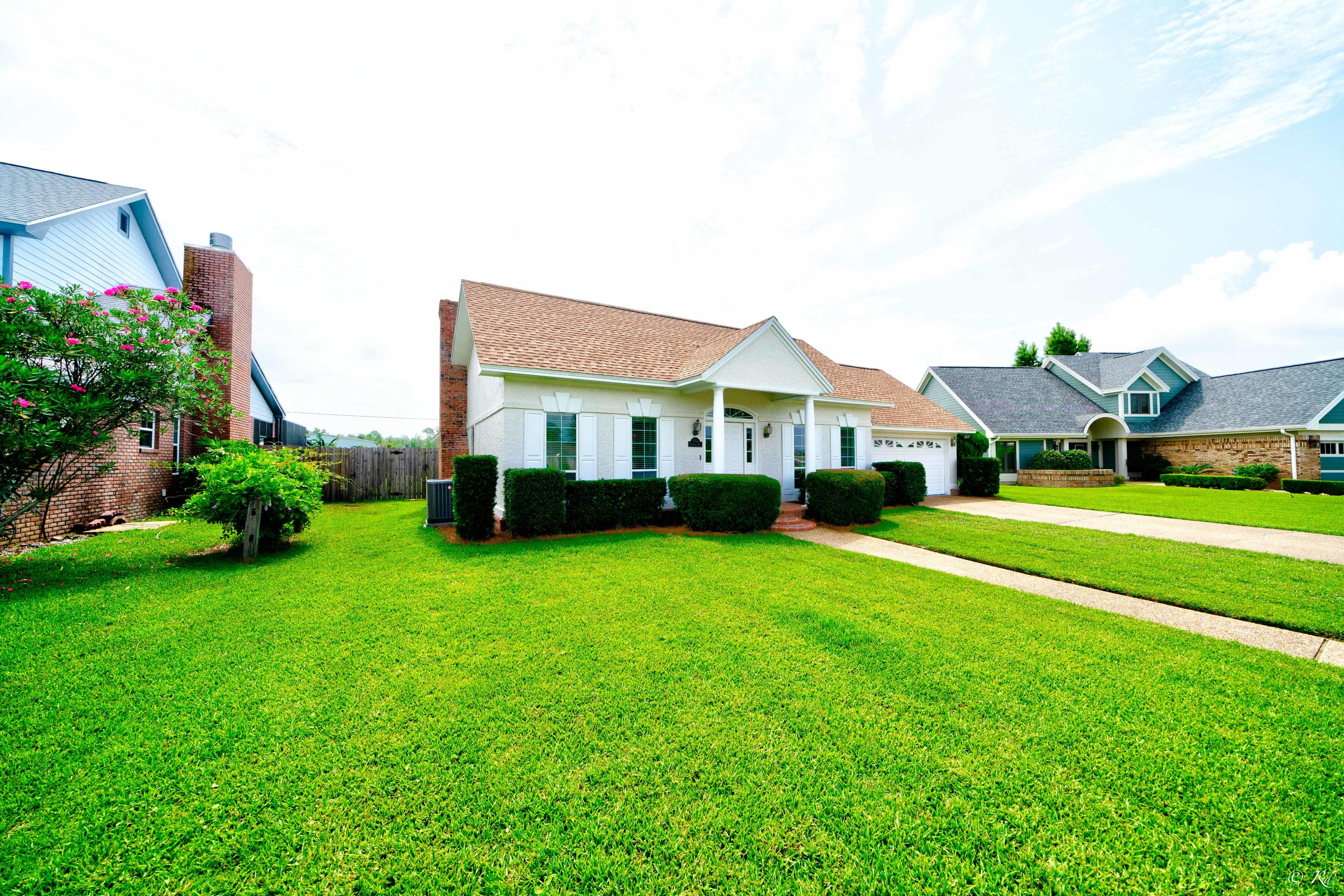 FOREST PARK EAST UNIT 3 - Residential