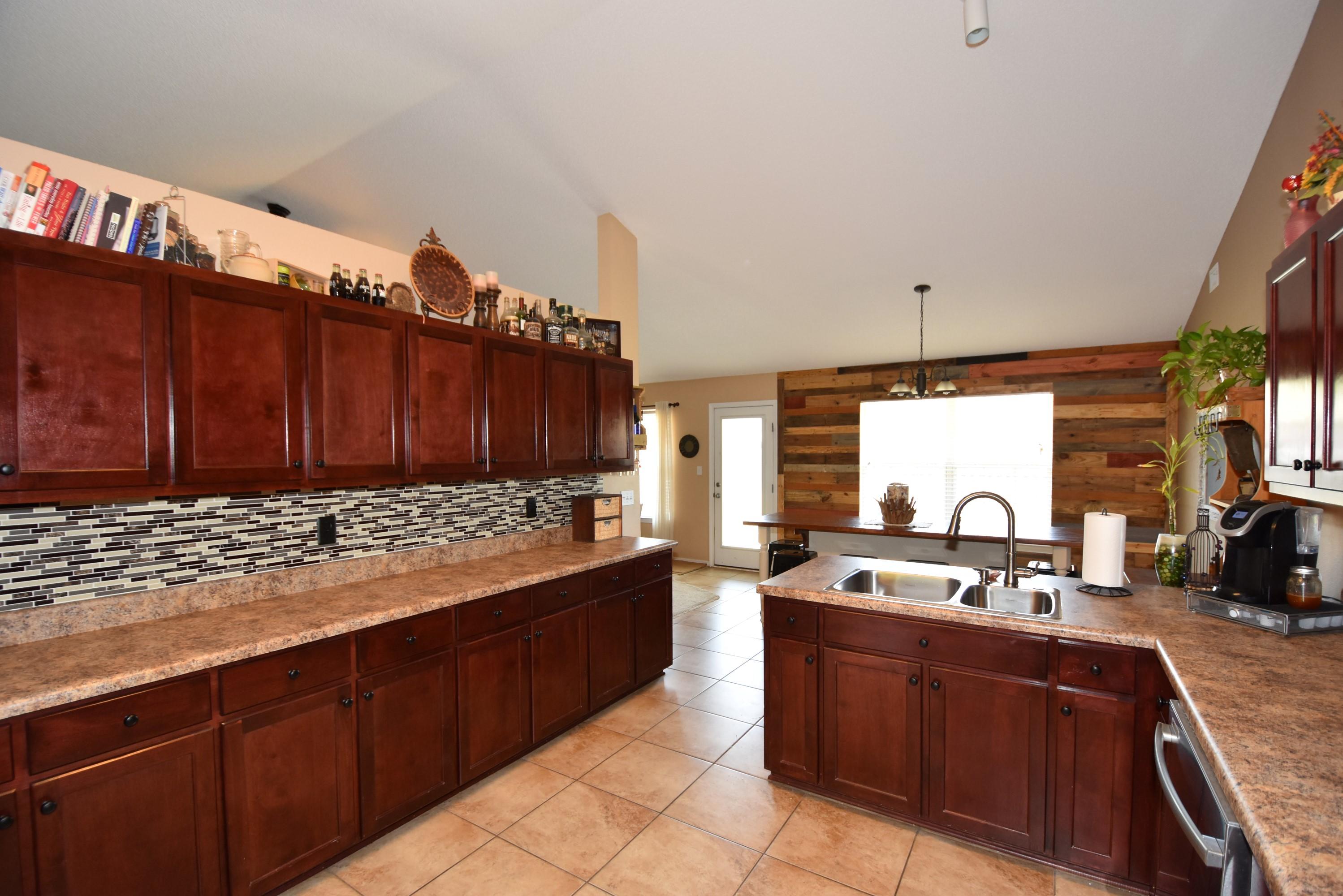 LEE FARMS PH I - Residential