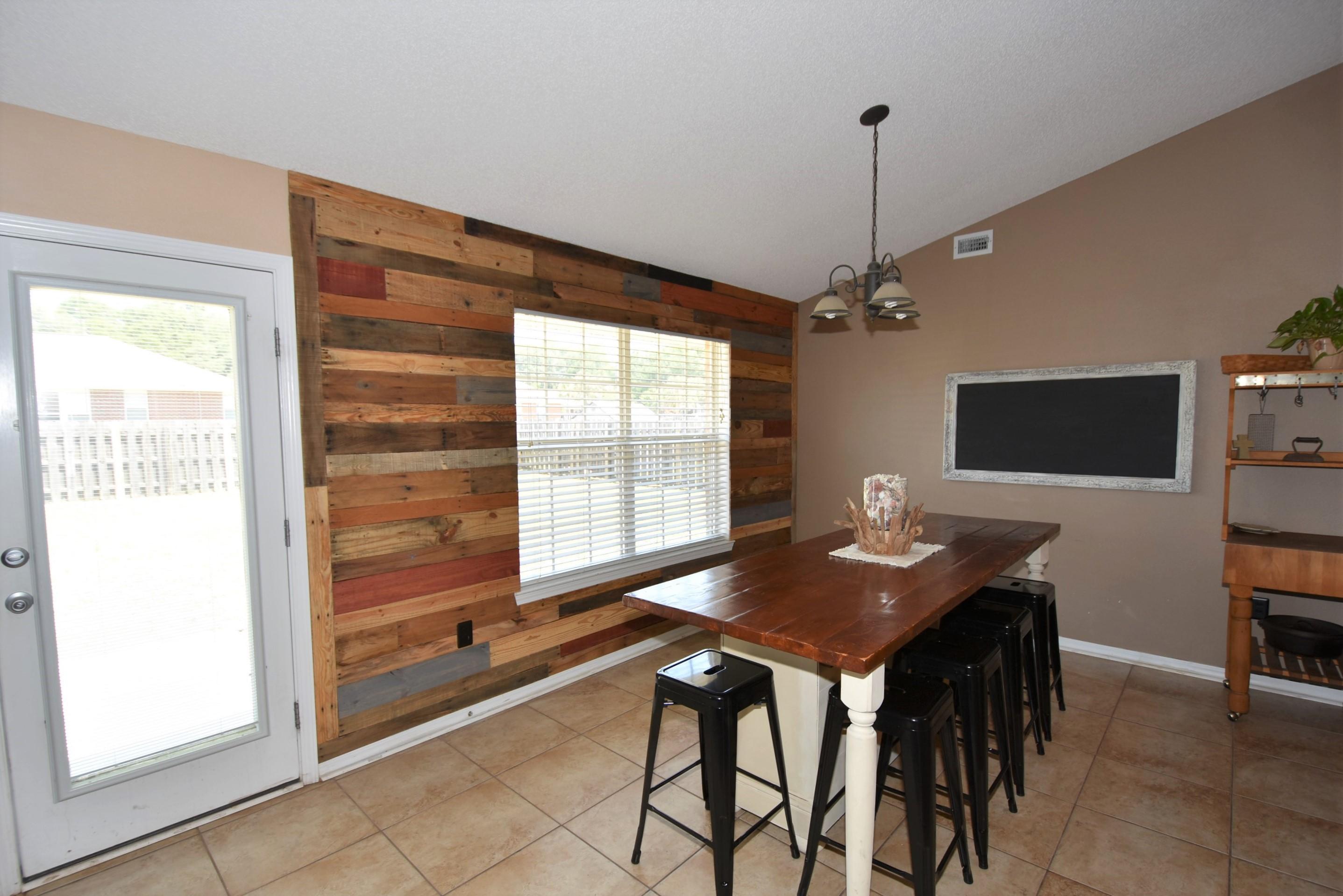 LEE FARMS PH I - Residential