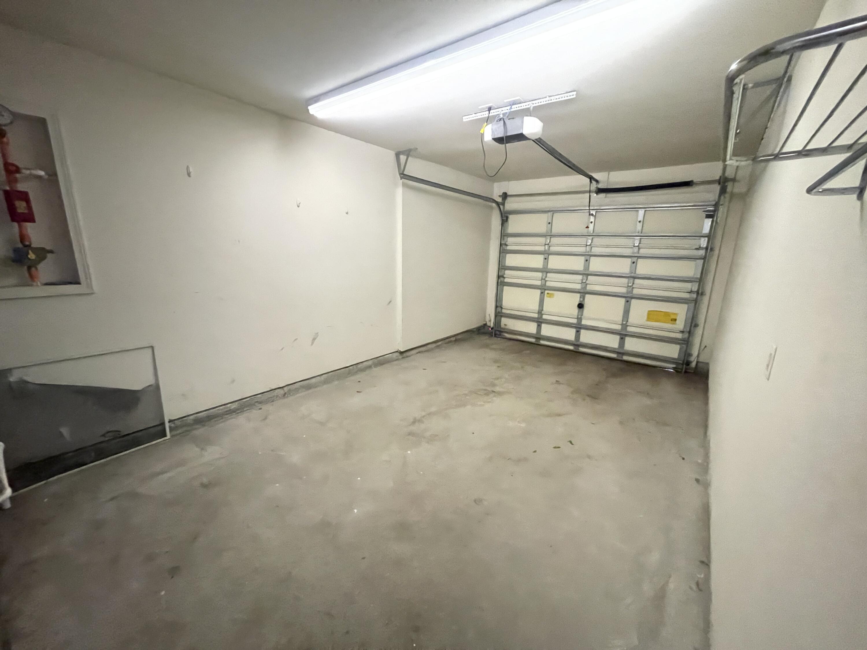 SHELL PARK CONDO - Residential Lease
