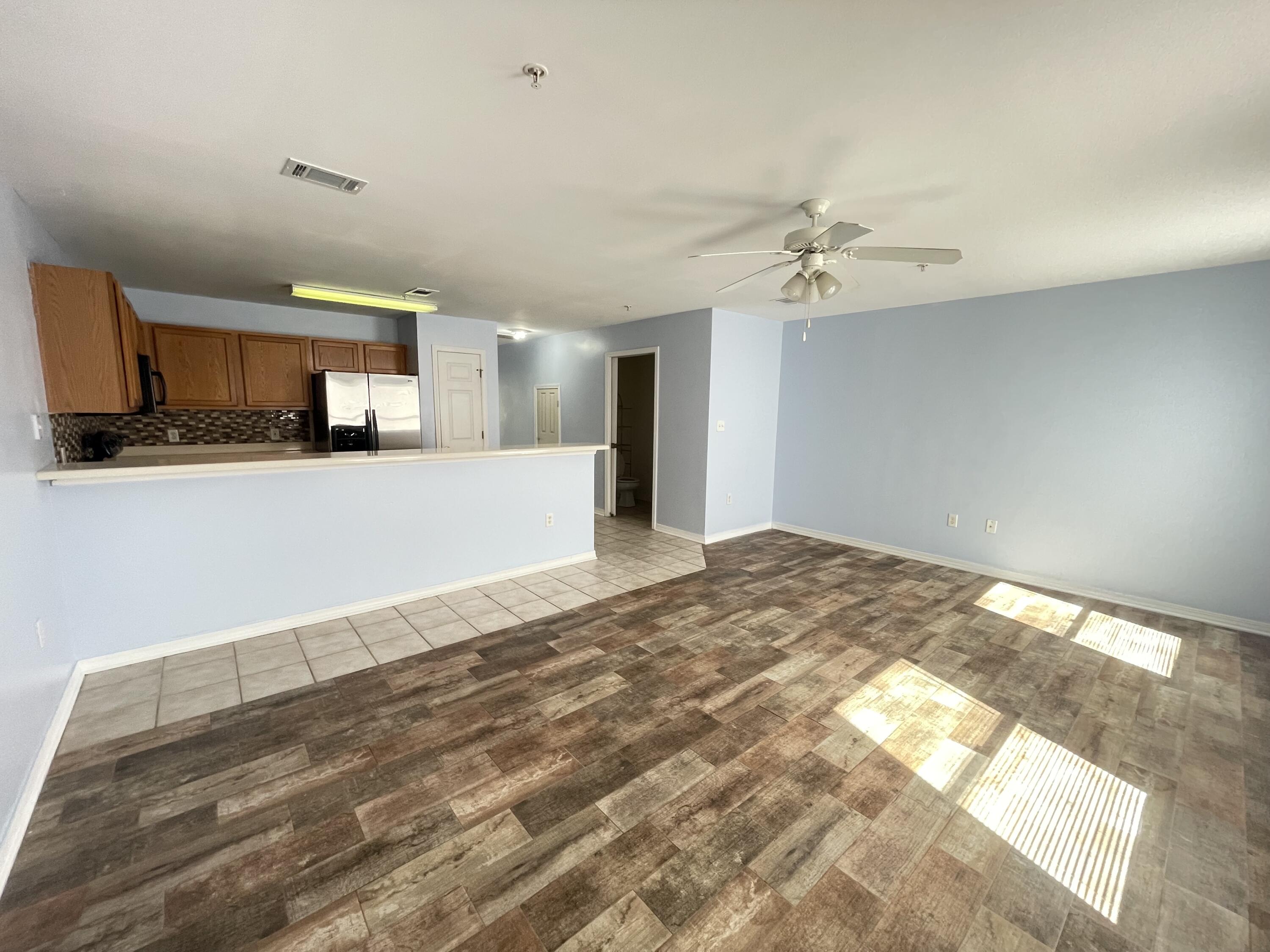 SHELL PARK CONDO - Residential Lease