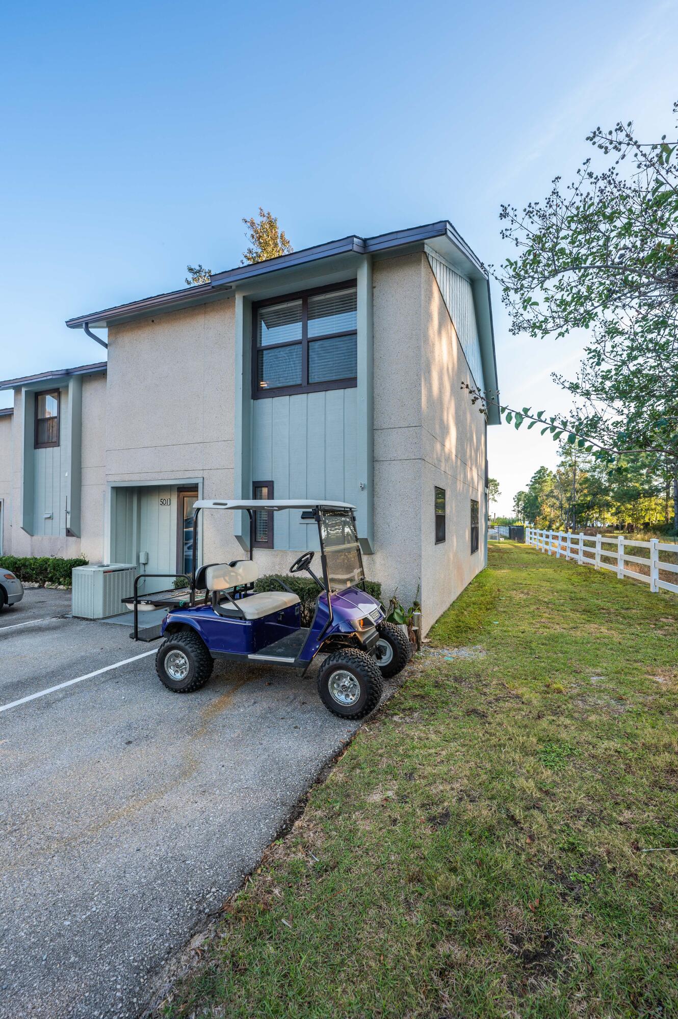 LA MAR WEST T/H PH 2 - Residential