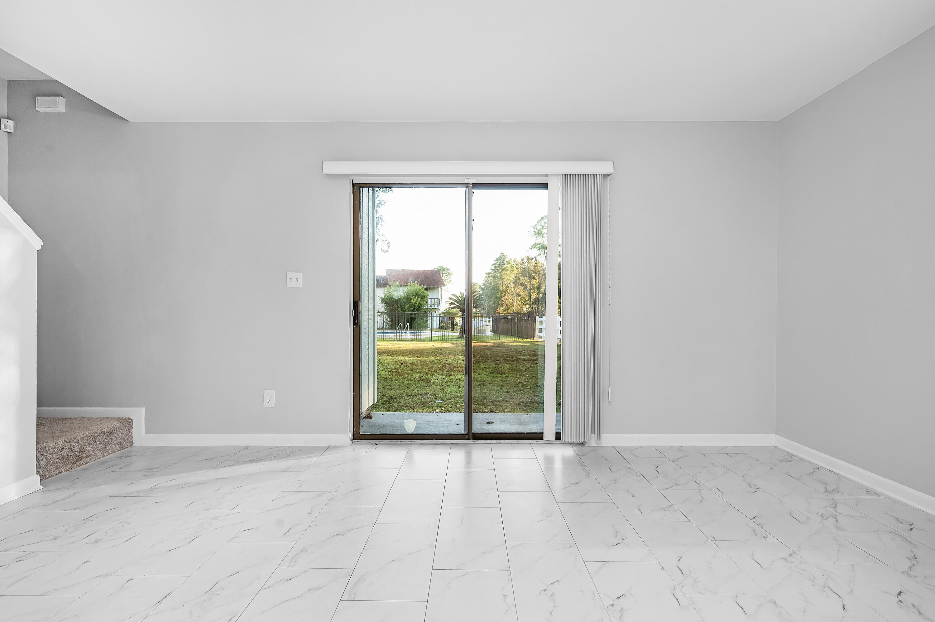 LA MAR WEST T/H PH 2 - Residential