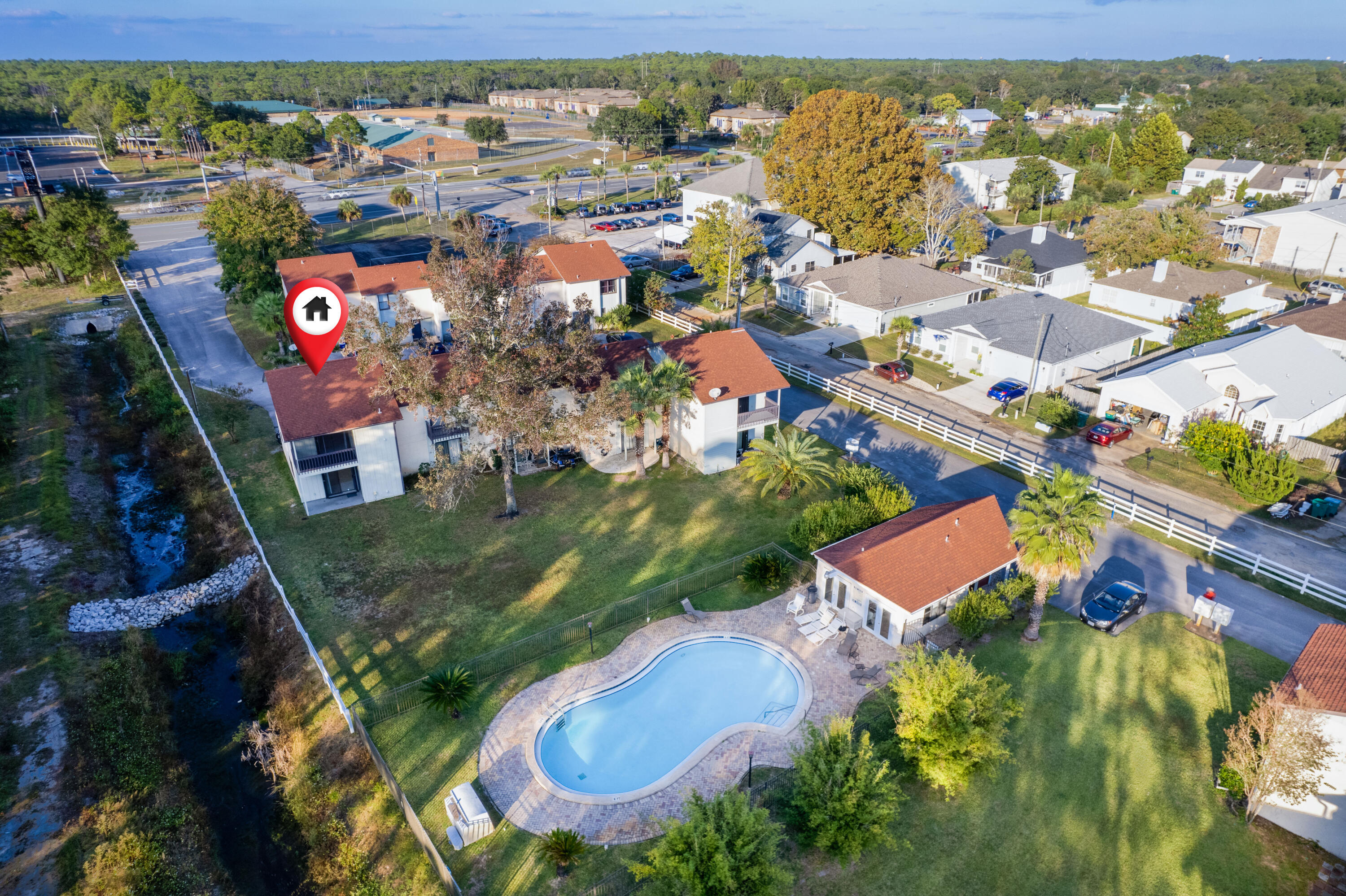 LA MAR WEST T/H PH 2 - Residential