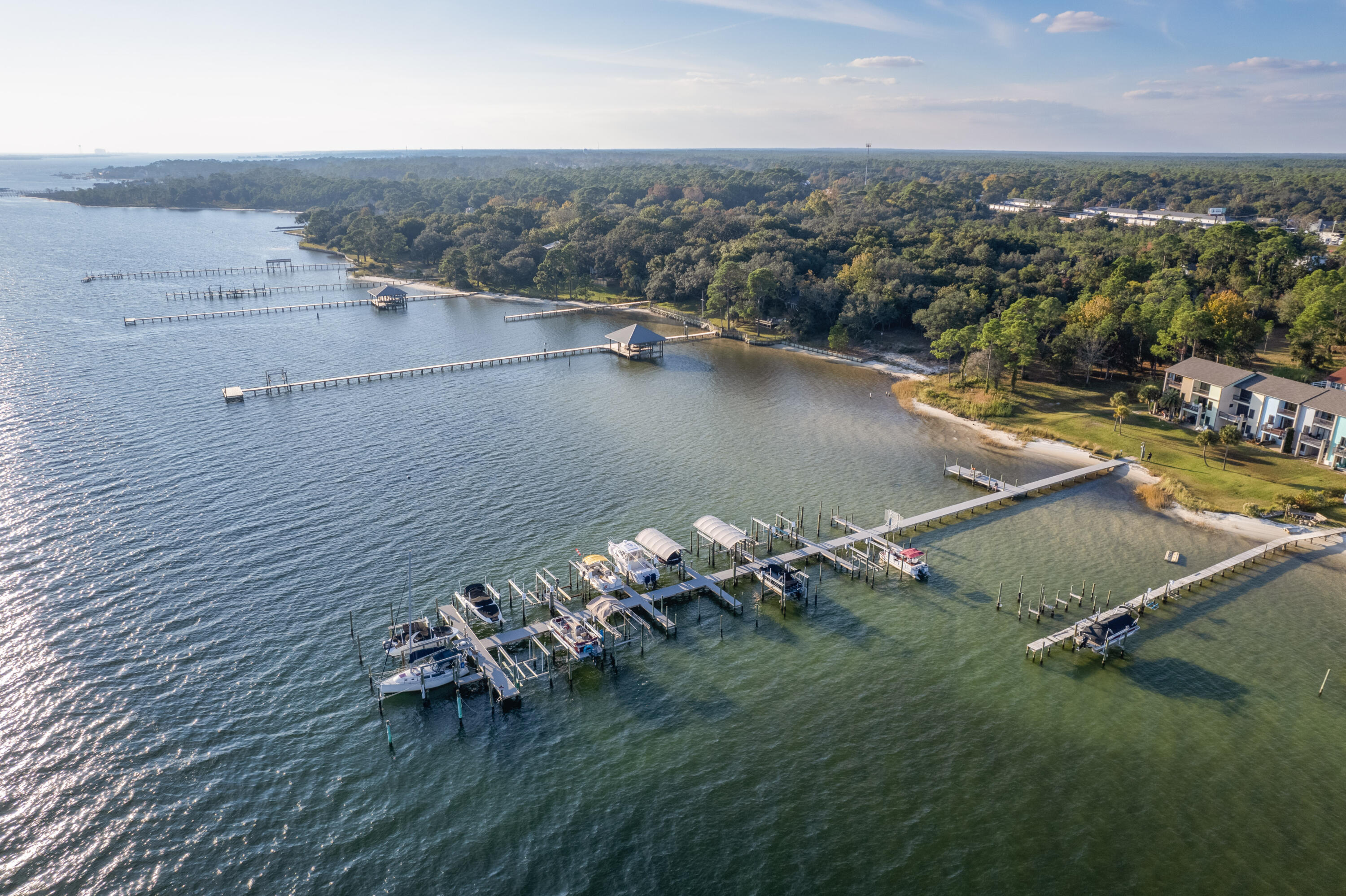 LA MAR WEST T/H PH 2 - Residential