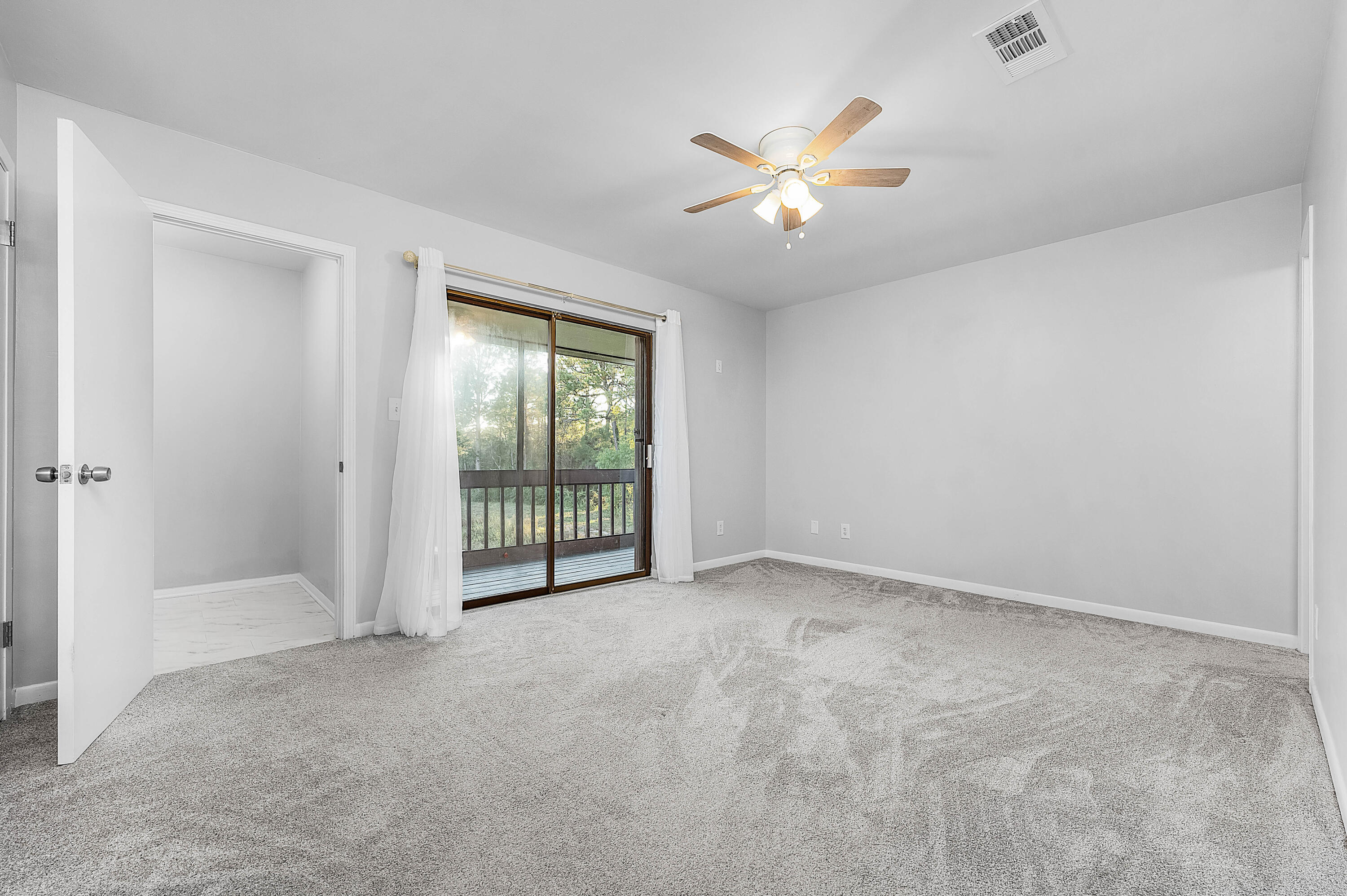 LA MAR WEST T/H PH 2 - Residential