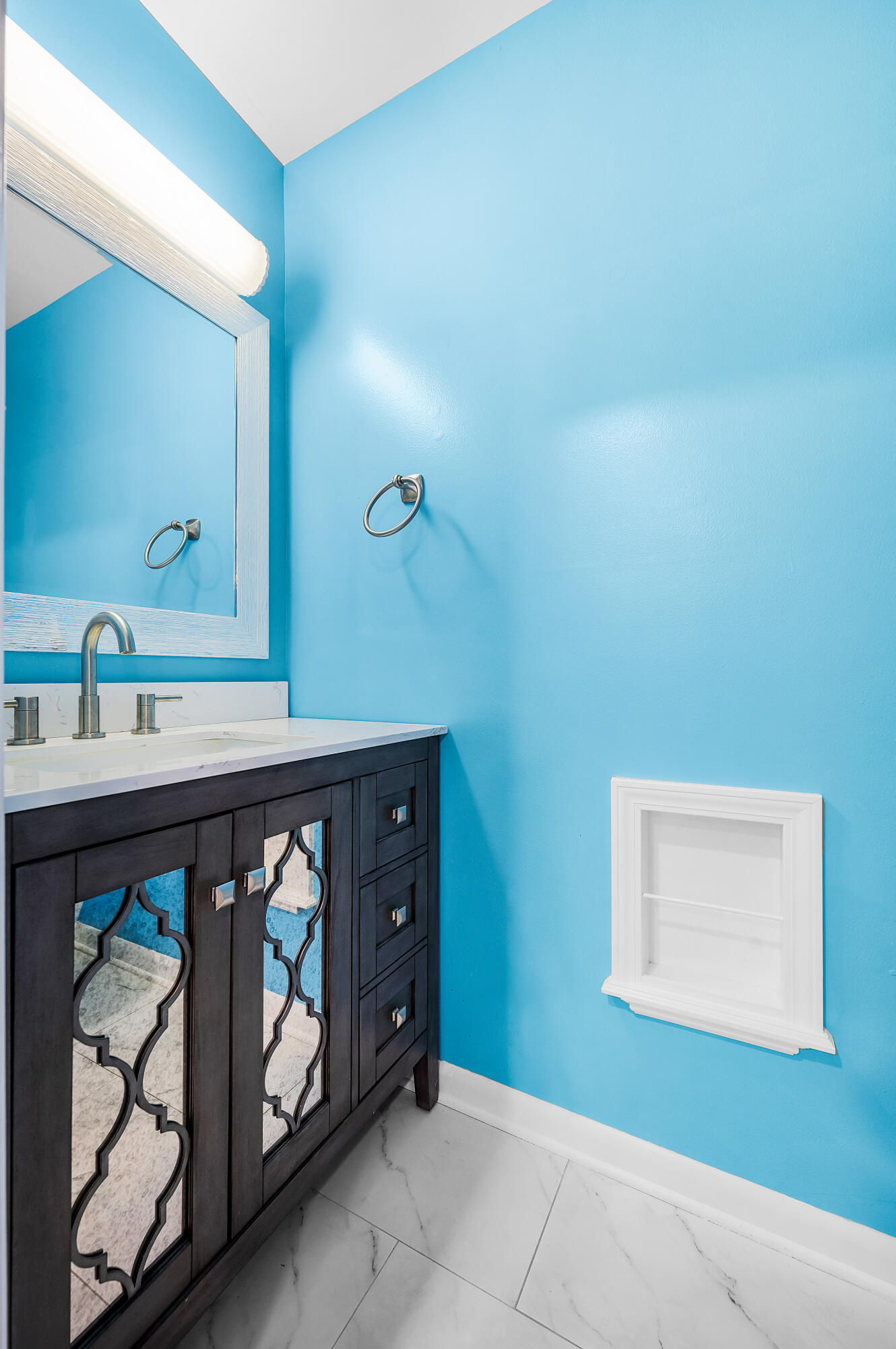 LA MAR WEST T/H PH 2 - Residential