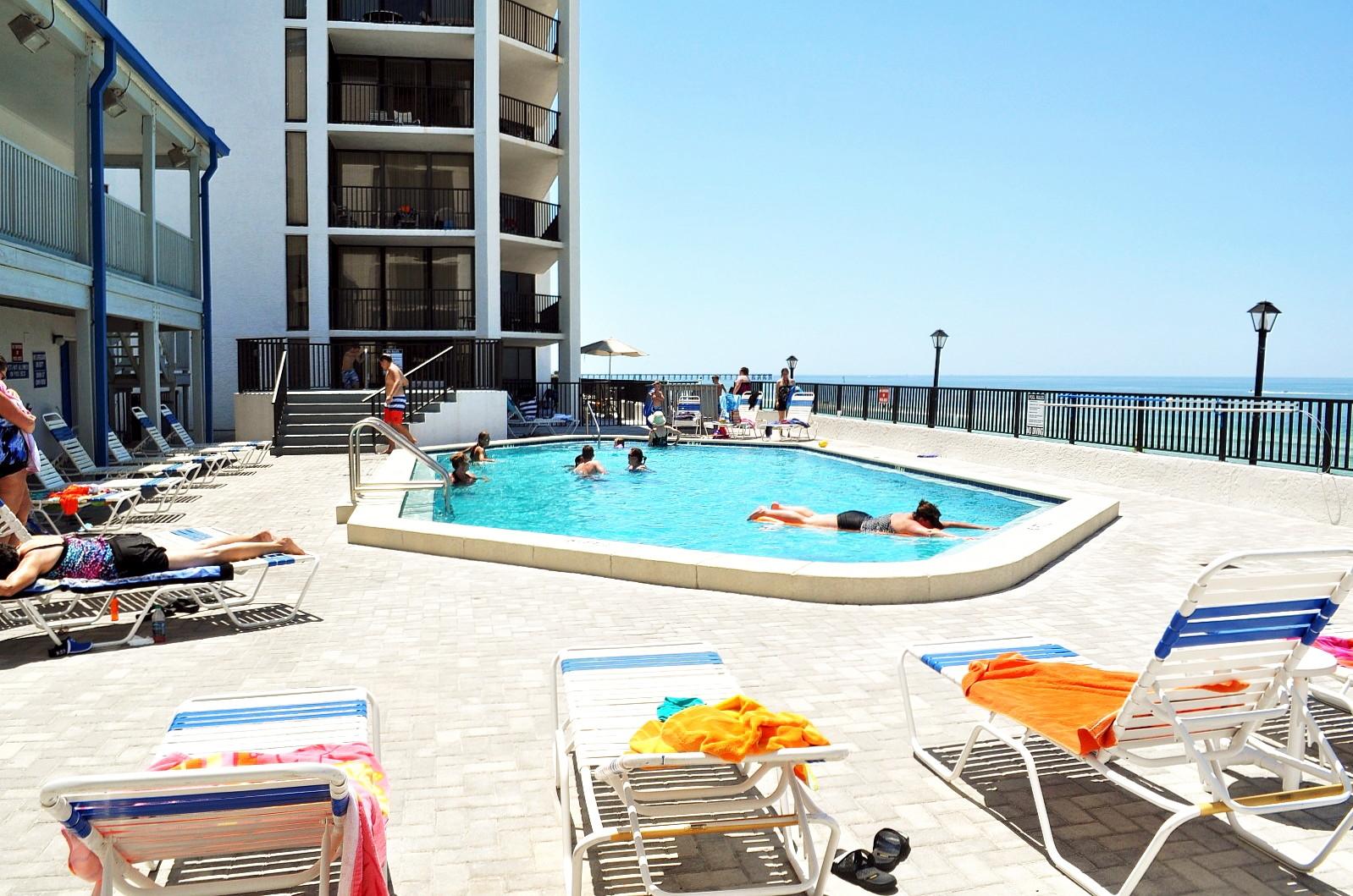 AQUAVISTA CONDO - Residential
