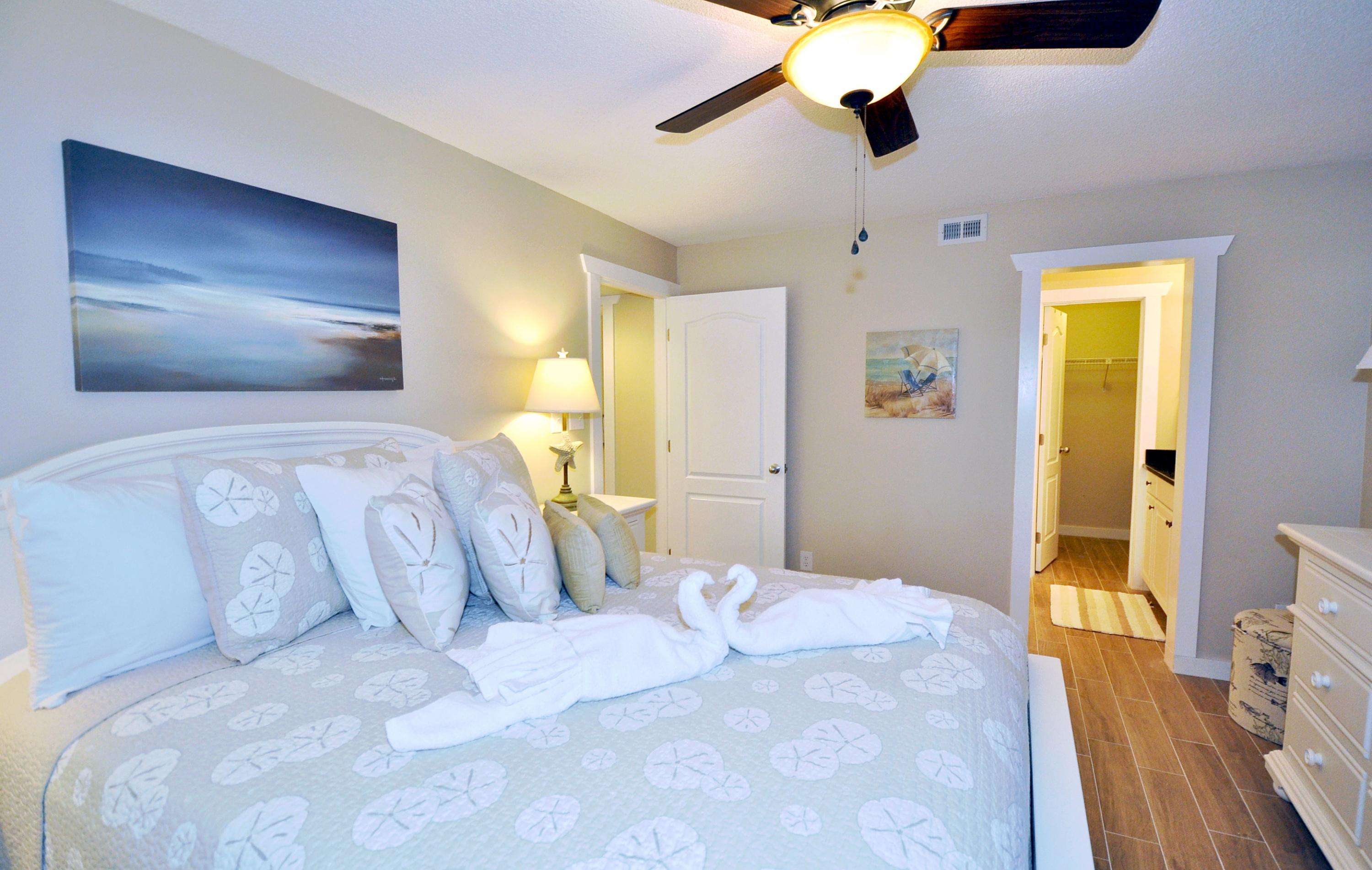 AQUAVISTA CONDO - Residential