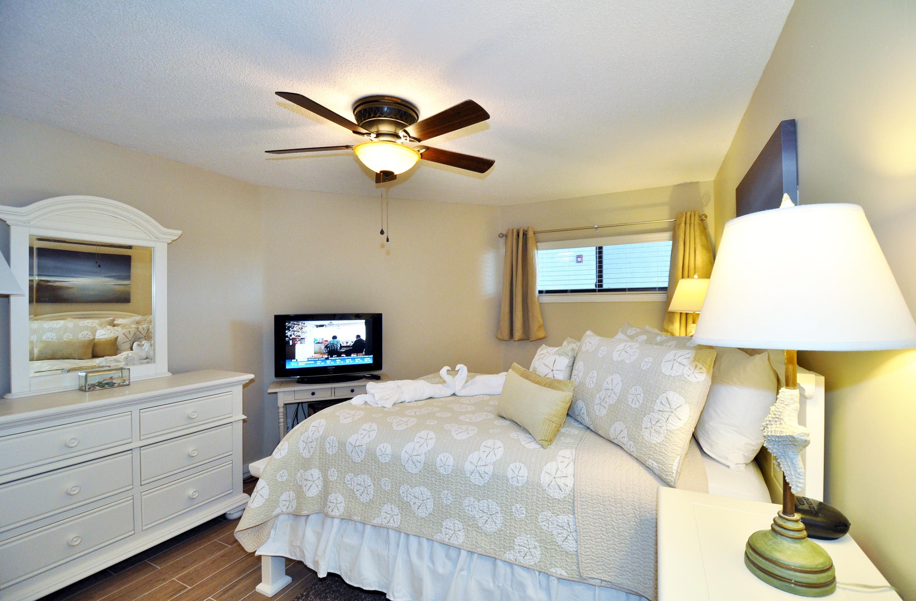AQUAVISTA CONDO - Residential