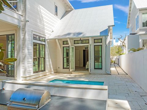 A home in Santa Rosa Beach