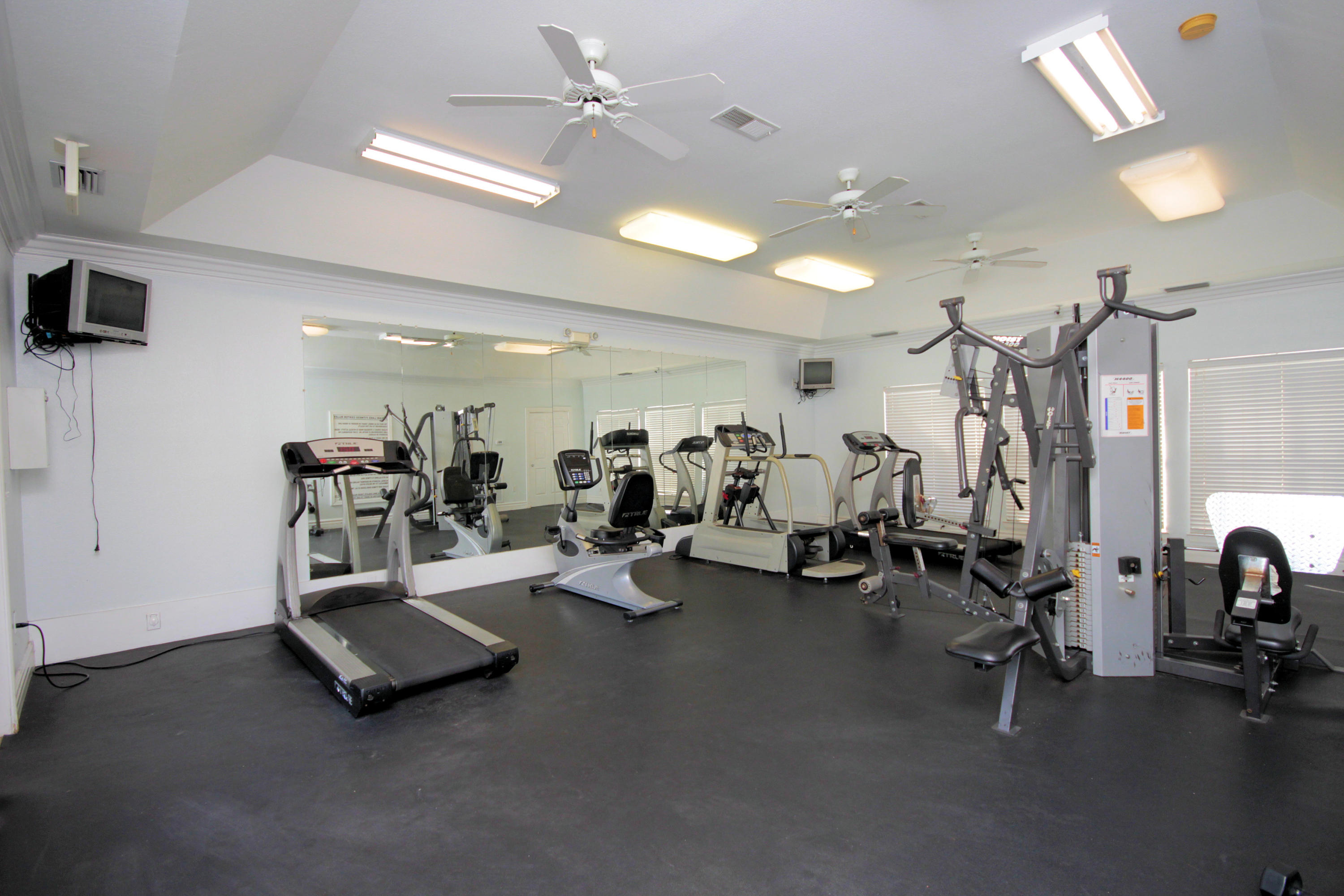 INDIAN LAKE - Residential