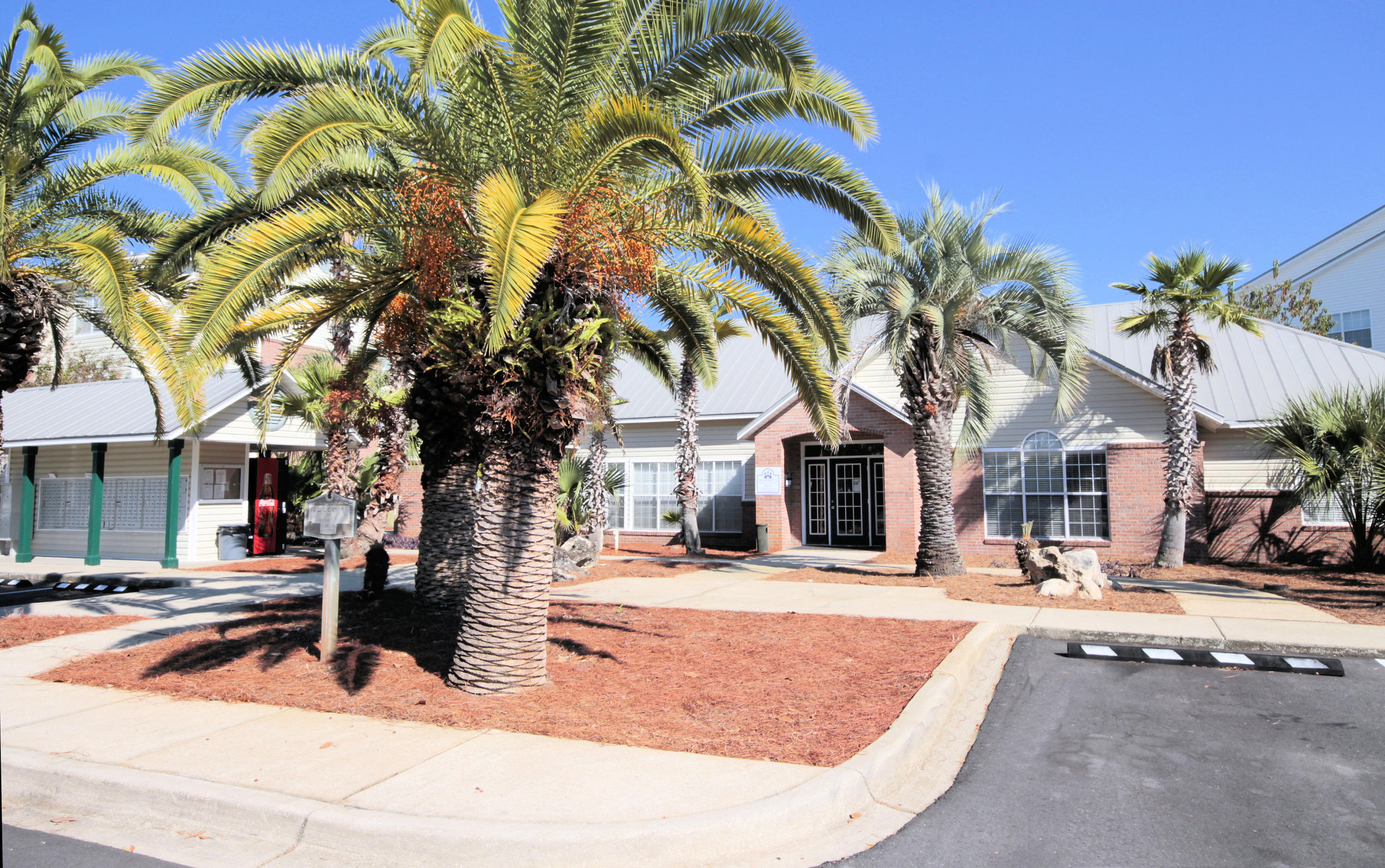 INDIAN LAKE - Residential