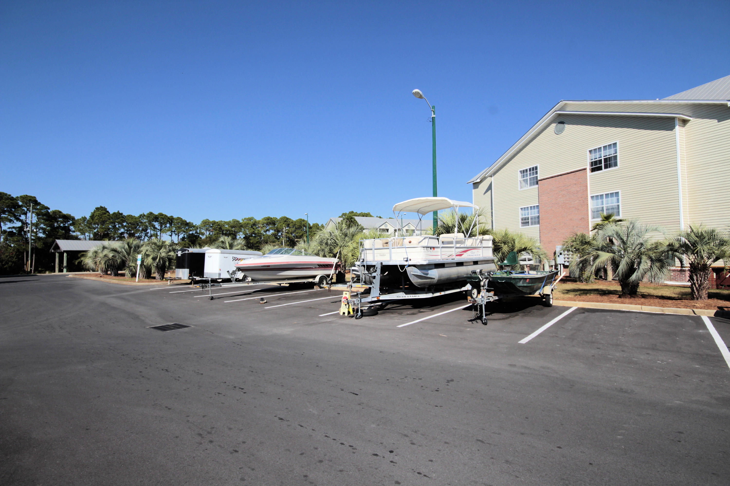 INDIAN LAKE - Residential