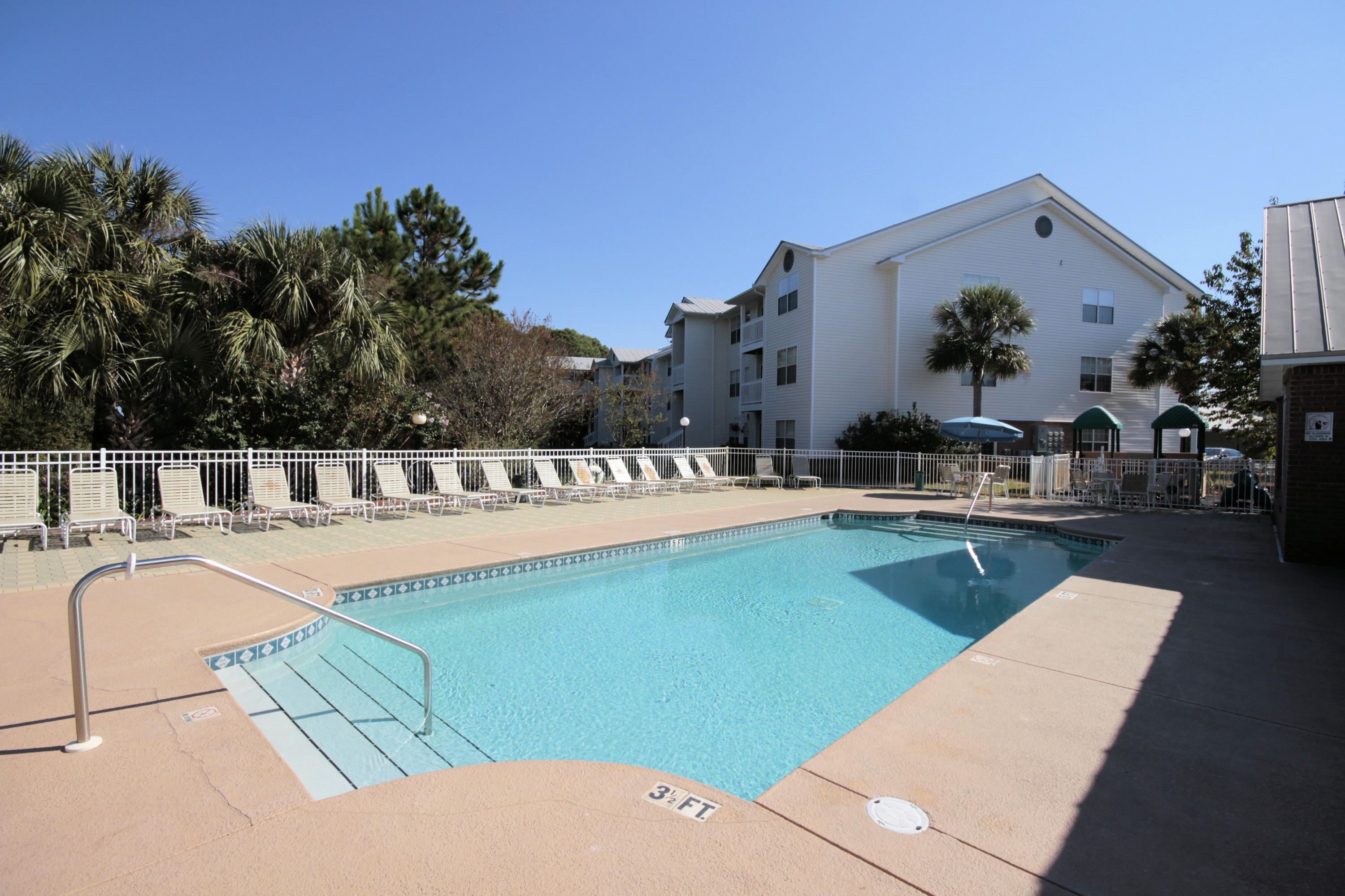 INDIAN LAKE - Residential