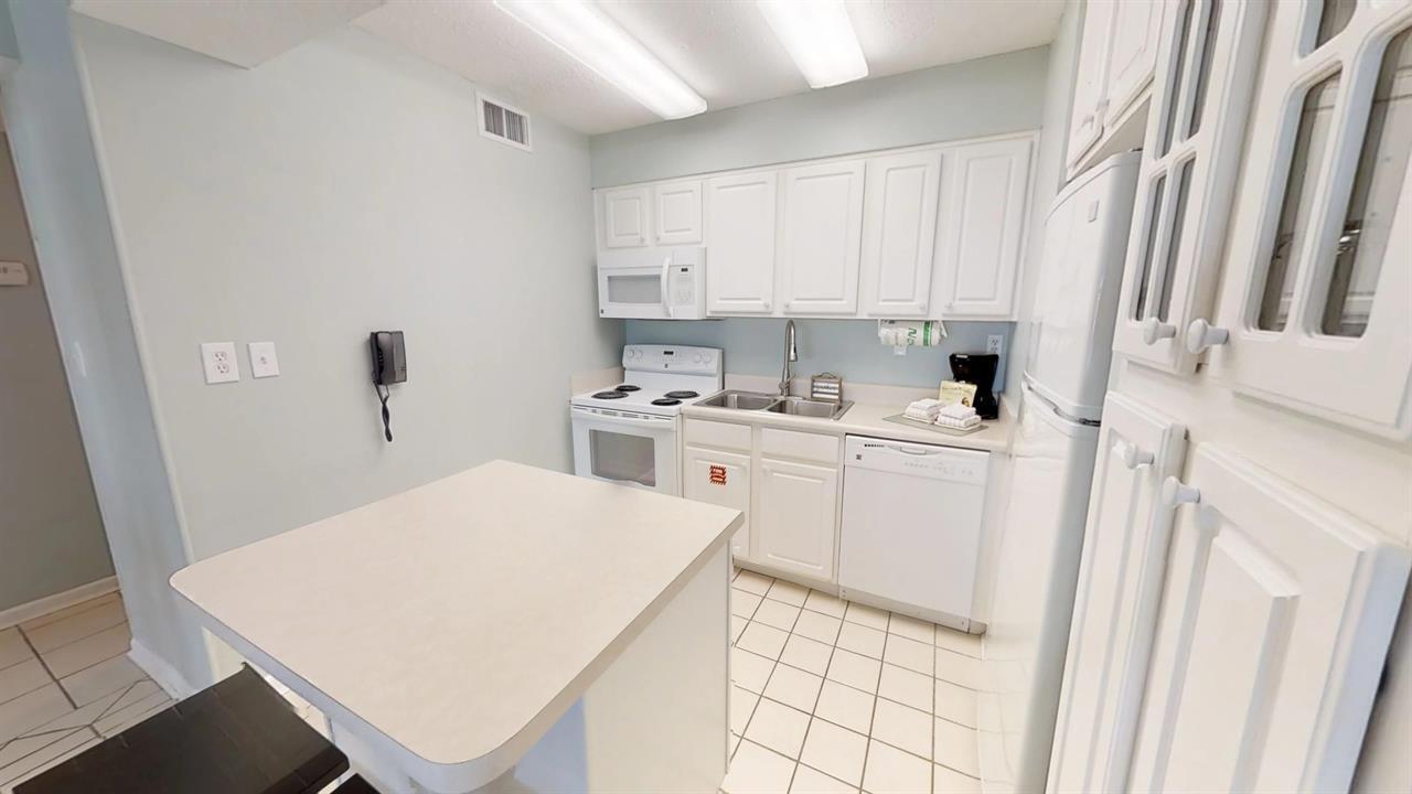 JETTY EAST CONDO - Residential