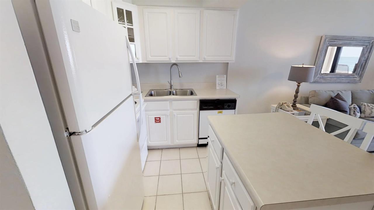 JETTY EAST CONDO - Residential