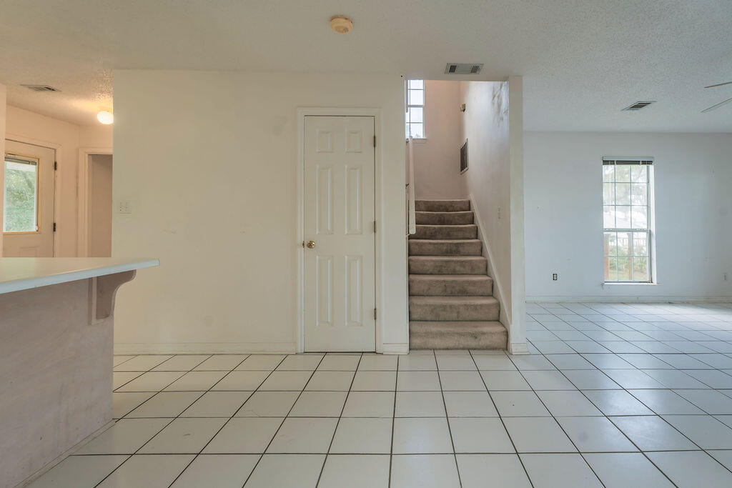 BAYBREEZE - Residential