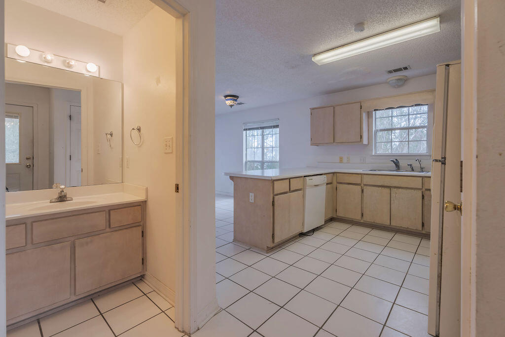 BAYBREEZE - Residential