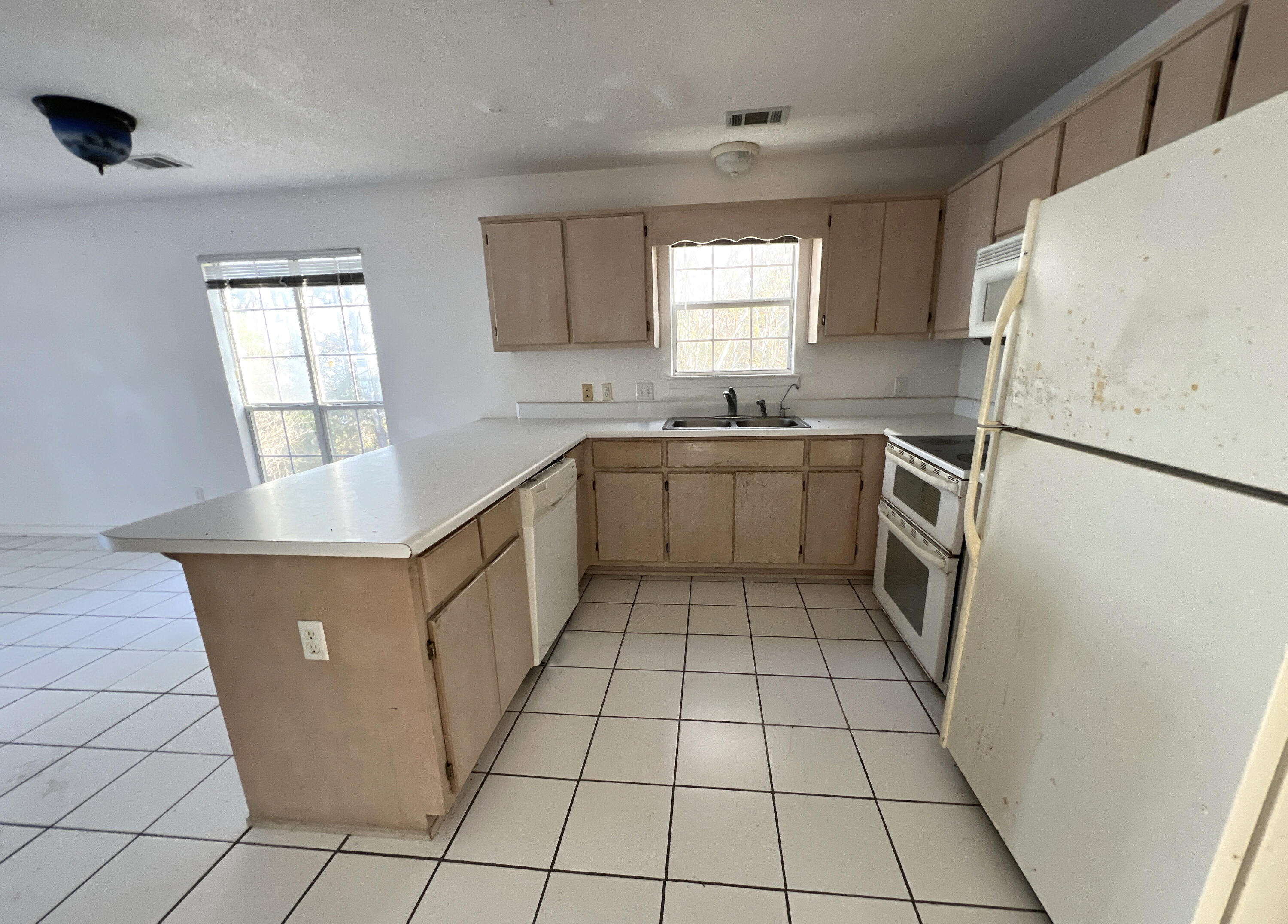 BAYBREEZE - Residential