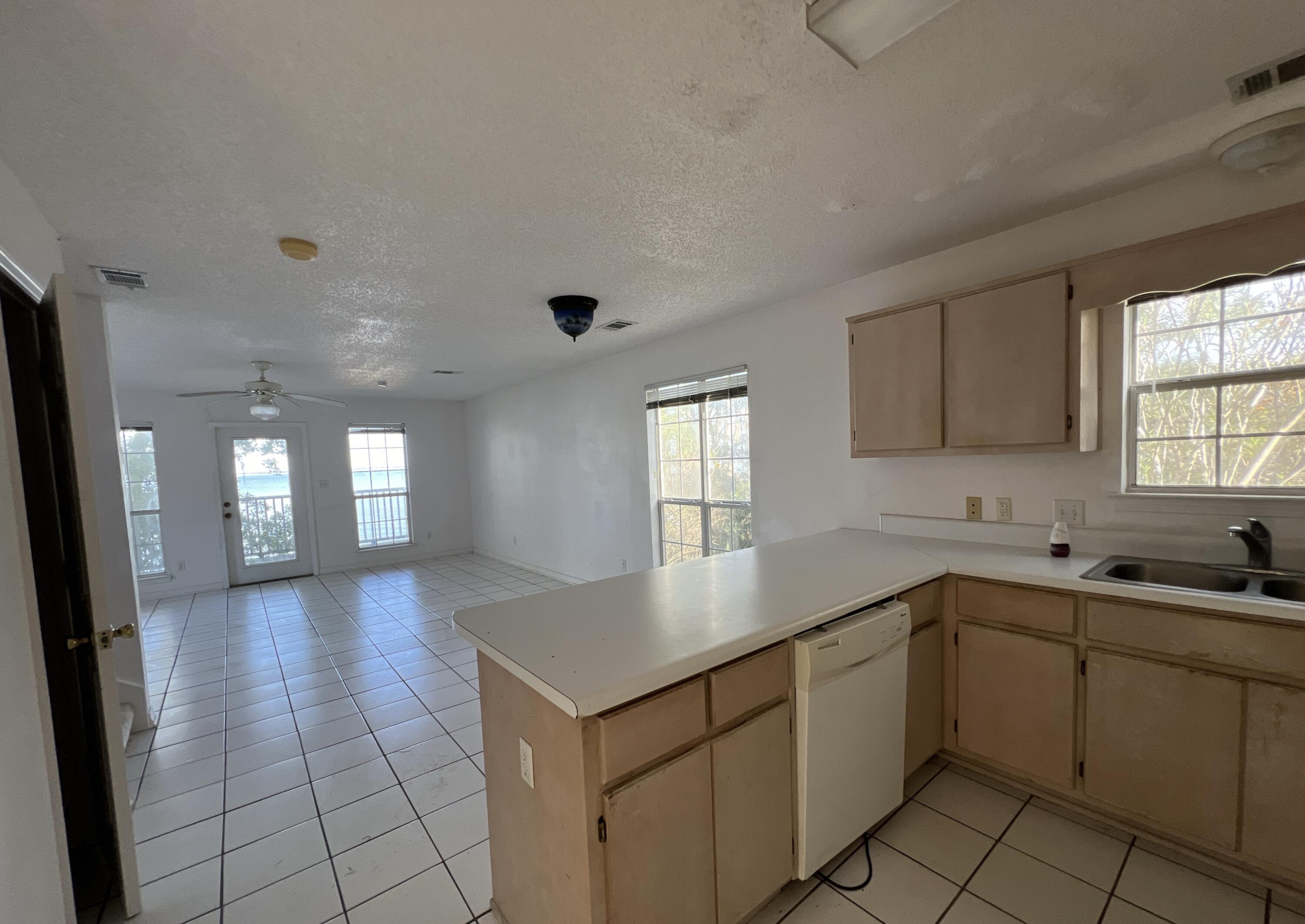 BAYBREEZE - Residential