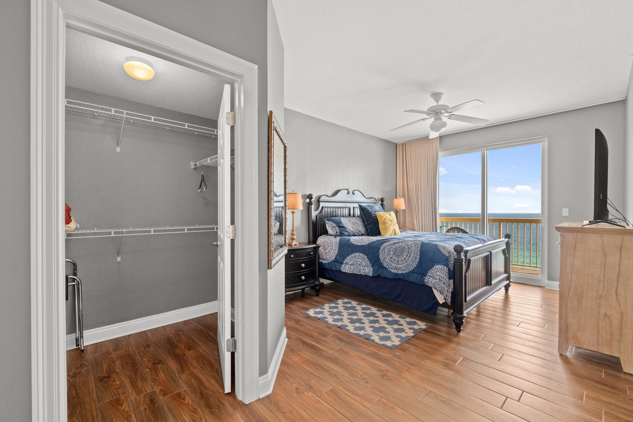 CALYPSO RESORT & TOWERS - Residential