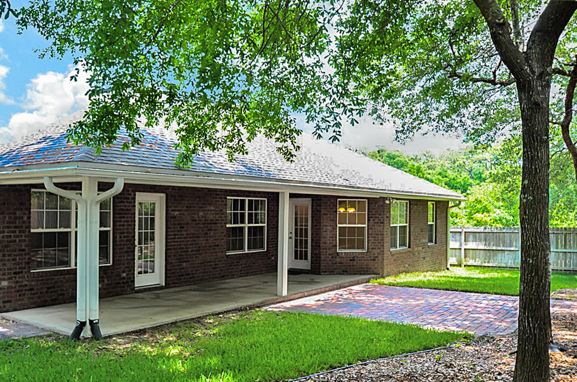 CEDAR LAKE - Residential