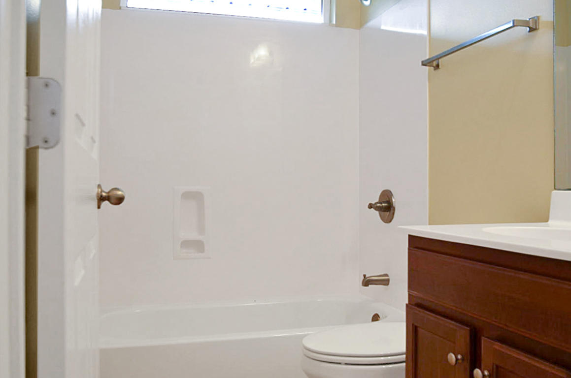 CEDAR LAKE - Residential