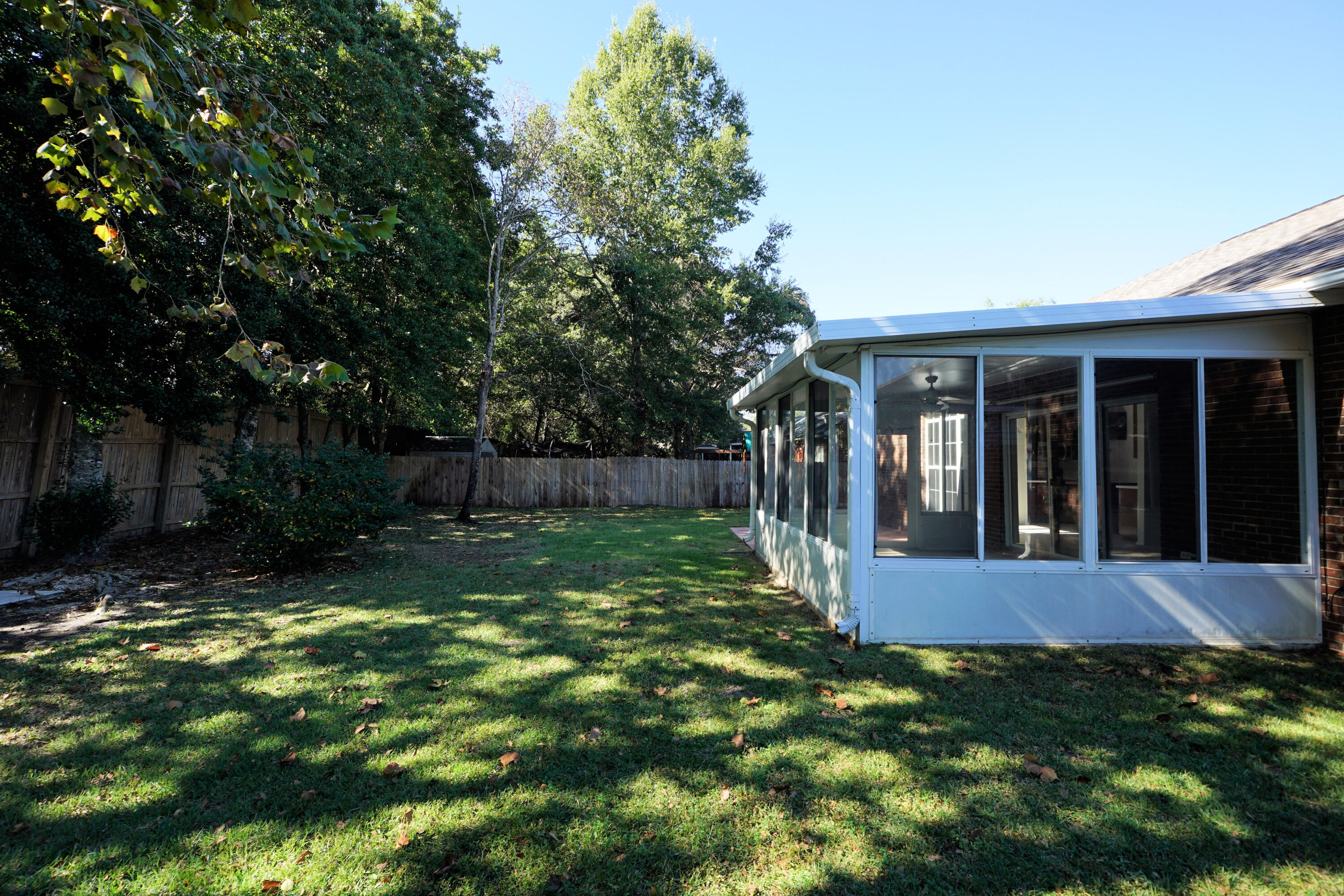 PARKWOOD SQUARE PH 2 - Residential