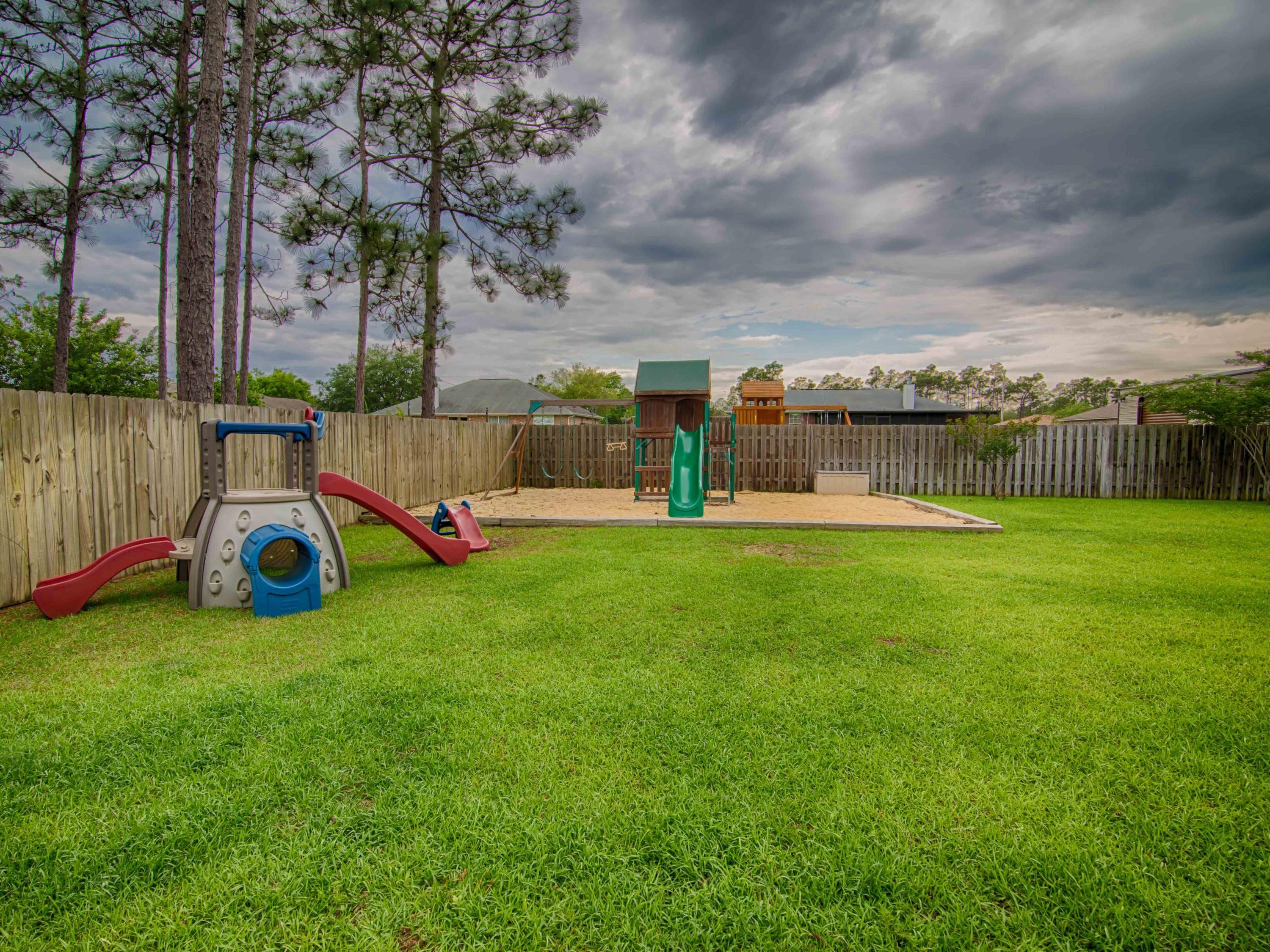 HOLLEY BY THE SEA - Residential