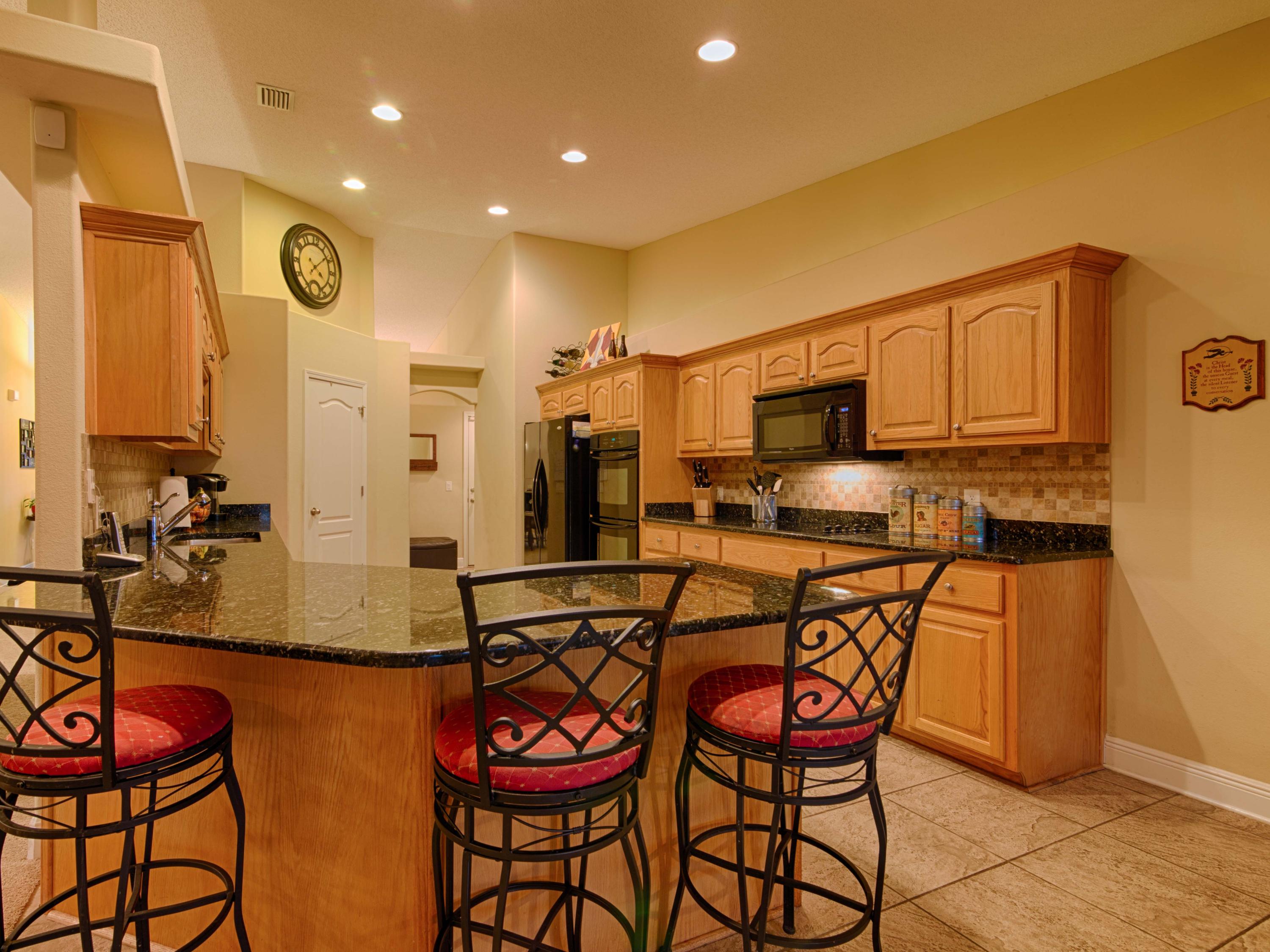 HOLLEY BY THE SEA - Residential