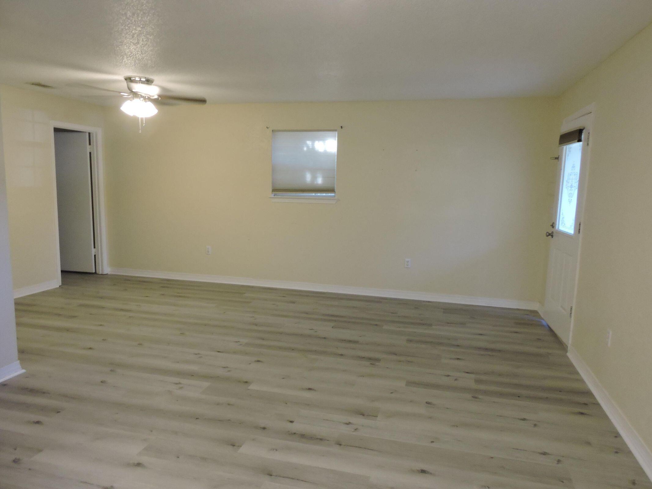 MORRIS ADDN TO CRESTVIEW - Residential Lease