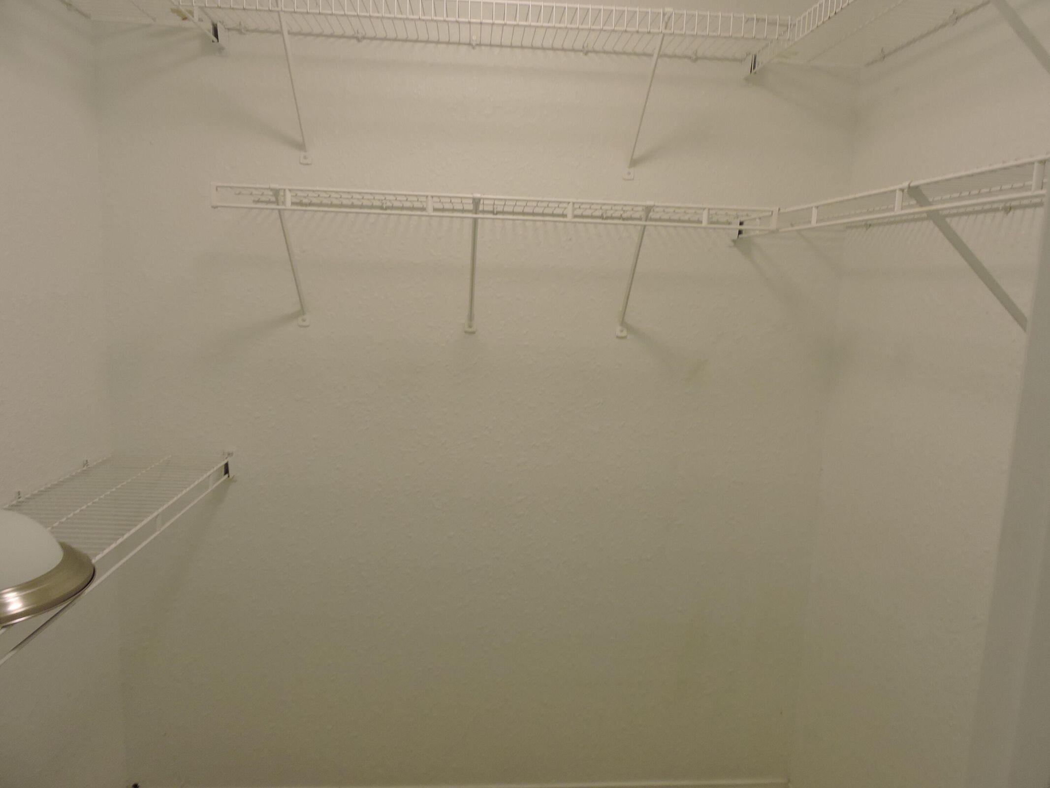 MORRIS ADDN TO CRESTVIEW - Residential Lease