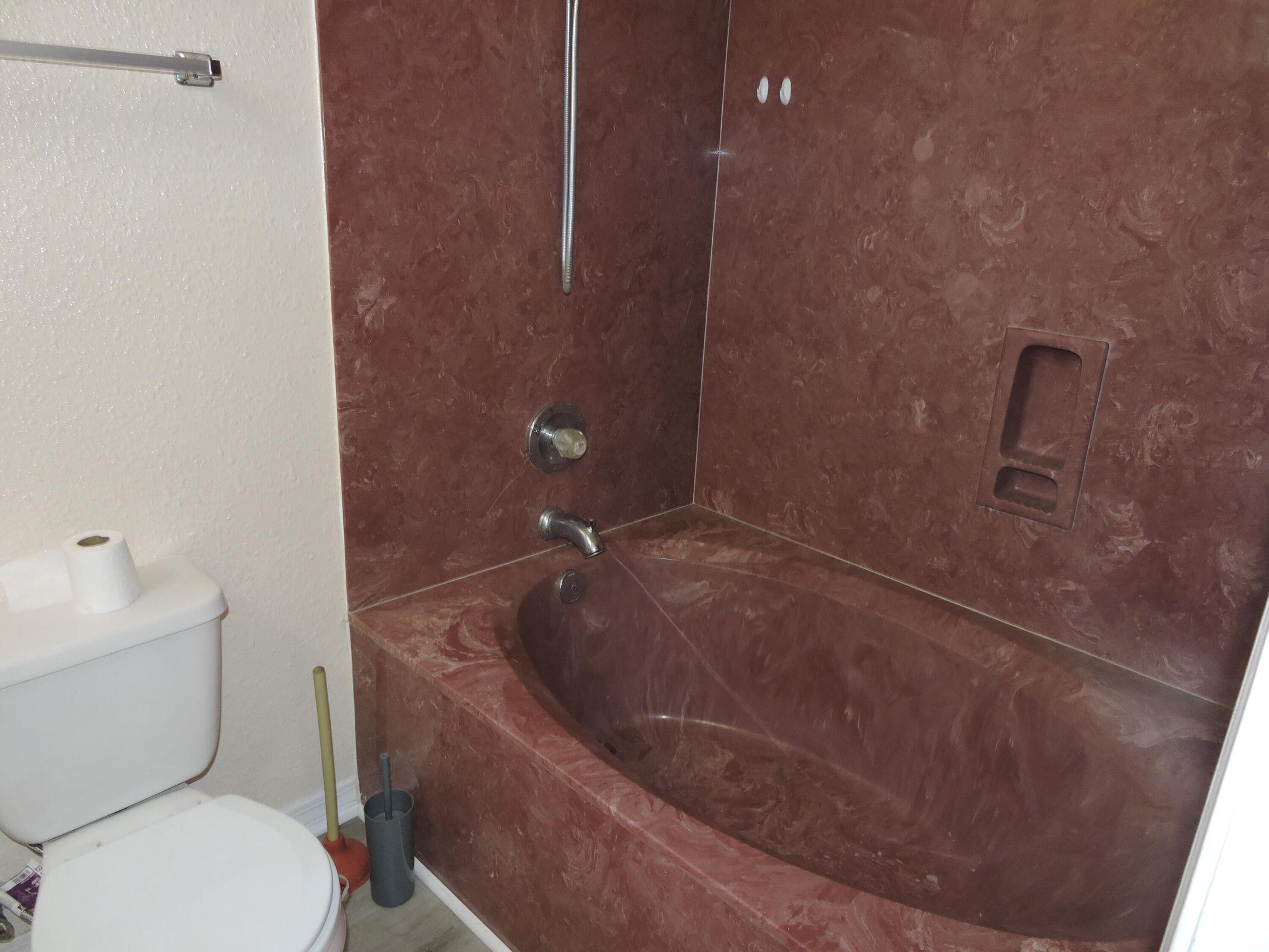 MORRIS ADDN TO CRESTVIEW - Residential Lease