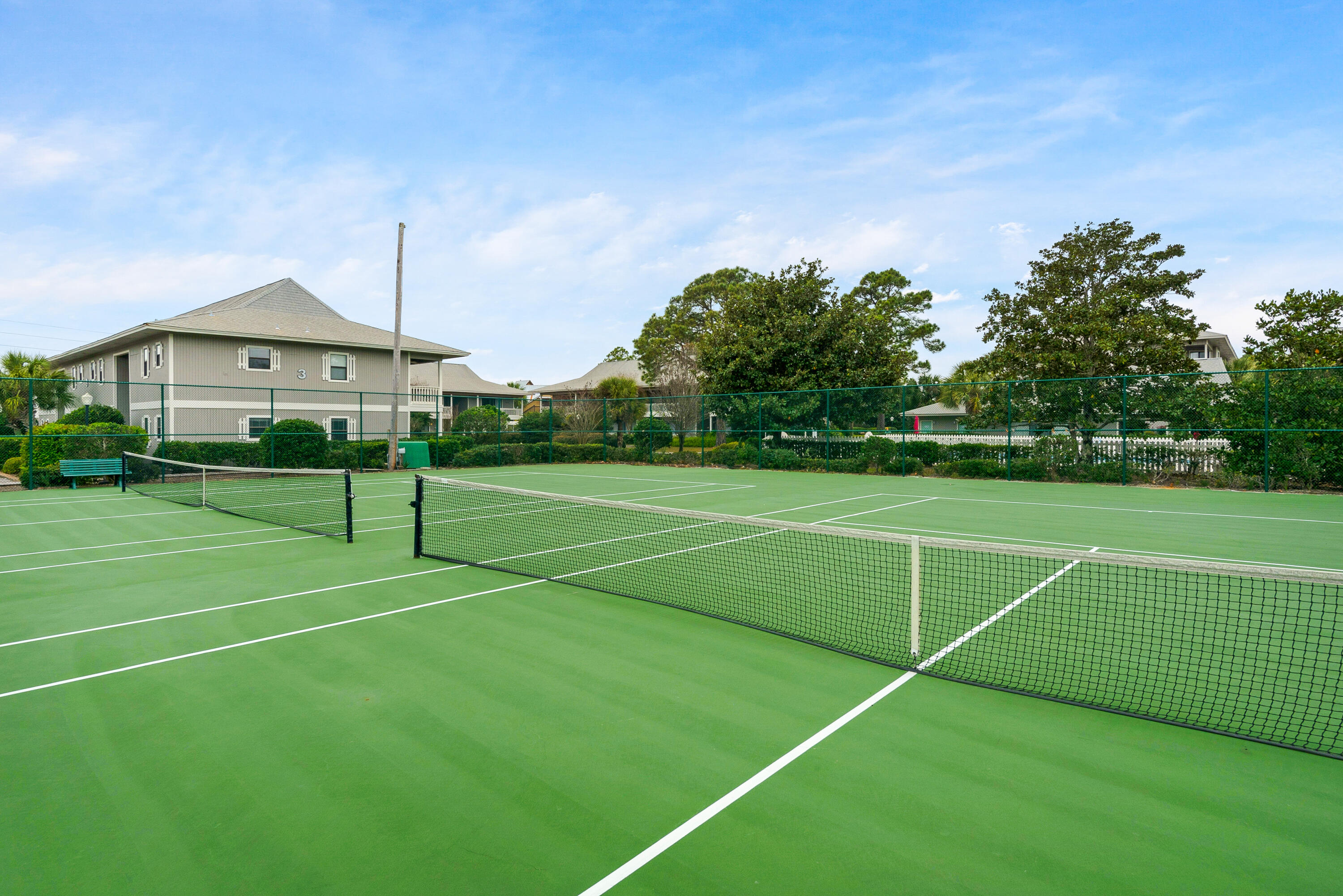 BEACHWOOD VILLAS CONDO - Residential