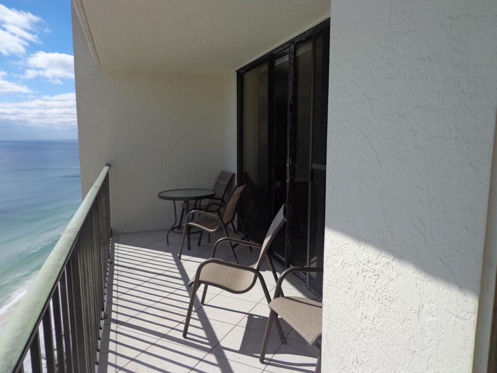 One Seagrove Place Condominium - Residential