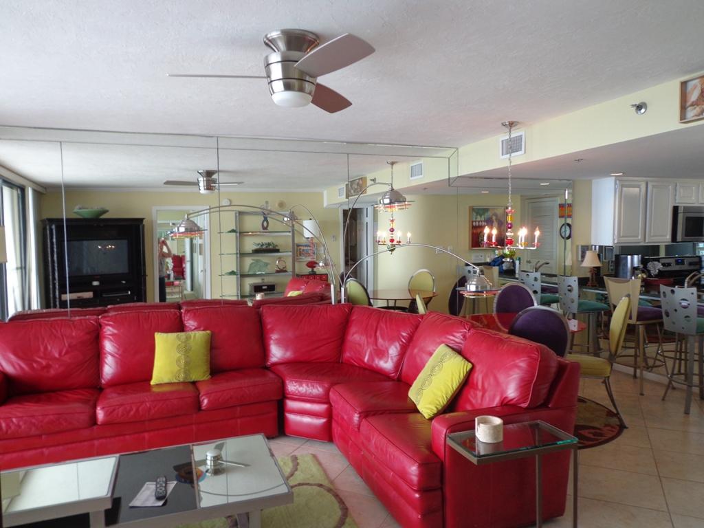 One Seagrove Place Condominium - Residential
