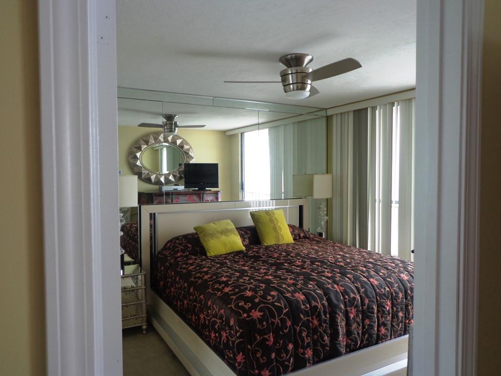 One Seagrove Place Condominium - Residential