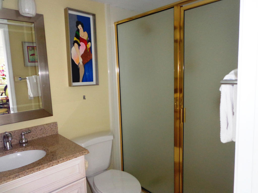 One Seagrove Place Condominium - Residential