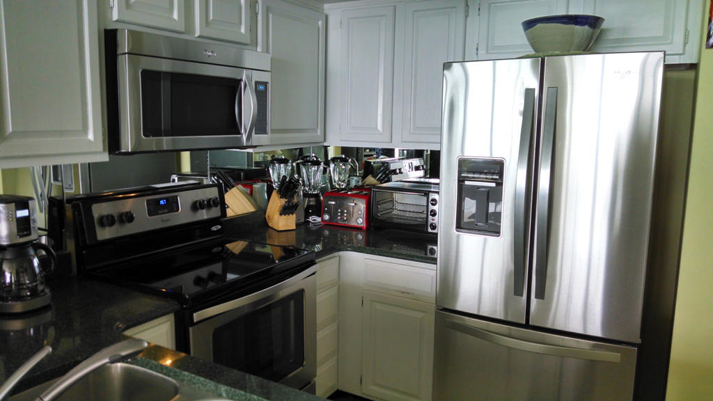 One Seagrove Place Condominium - Residential