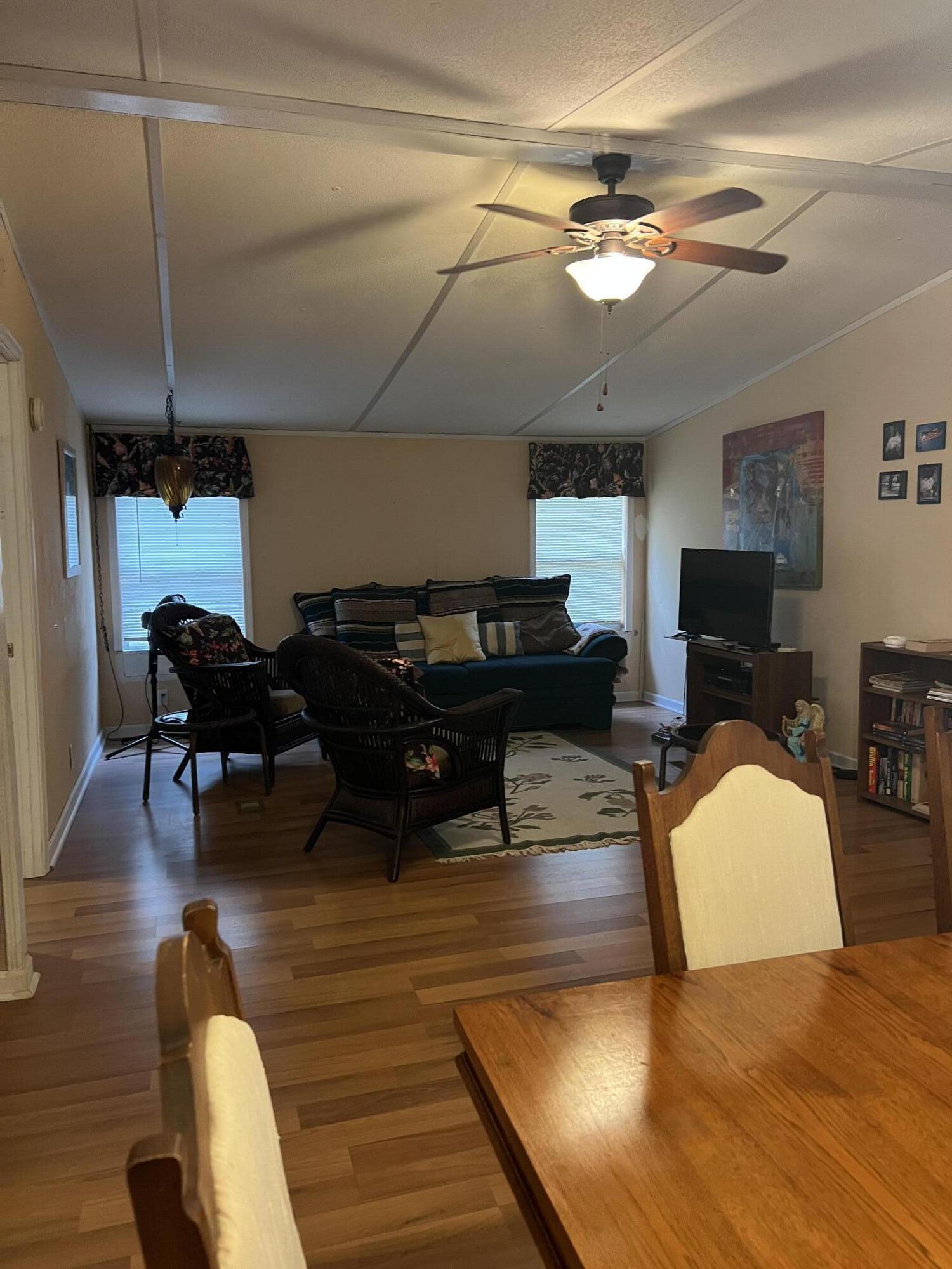 JUNIPER LAKE ESTATES - Residential