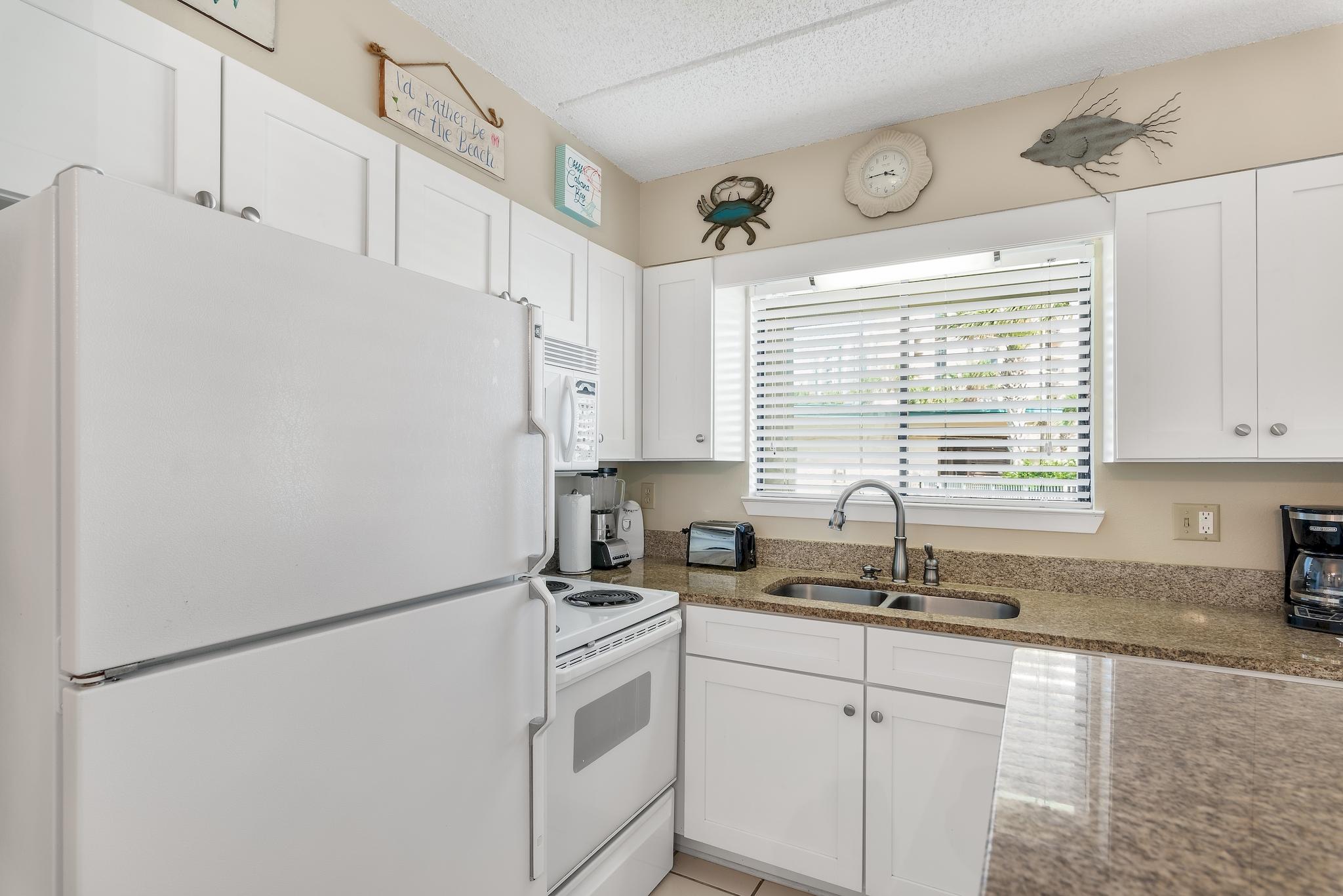 SILVER DUNES CONDO - Residential