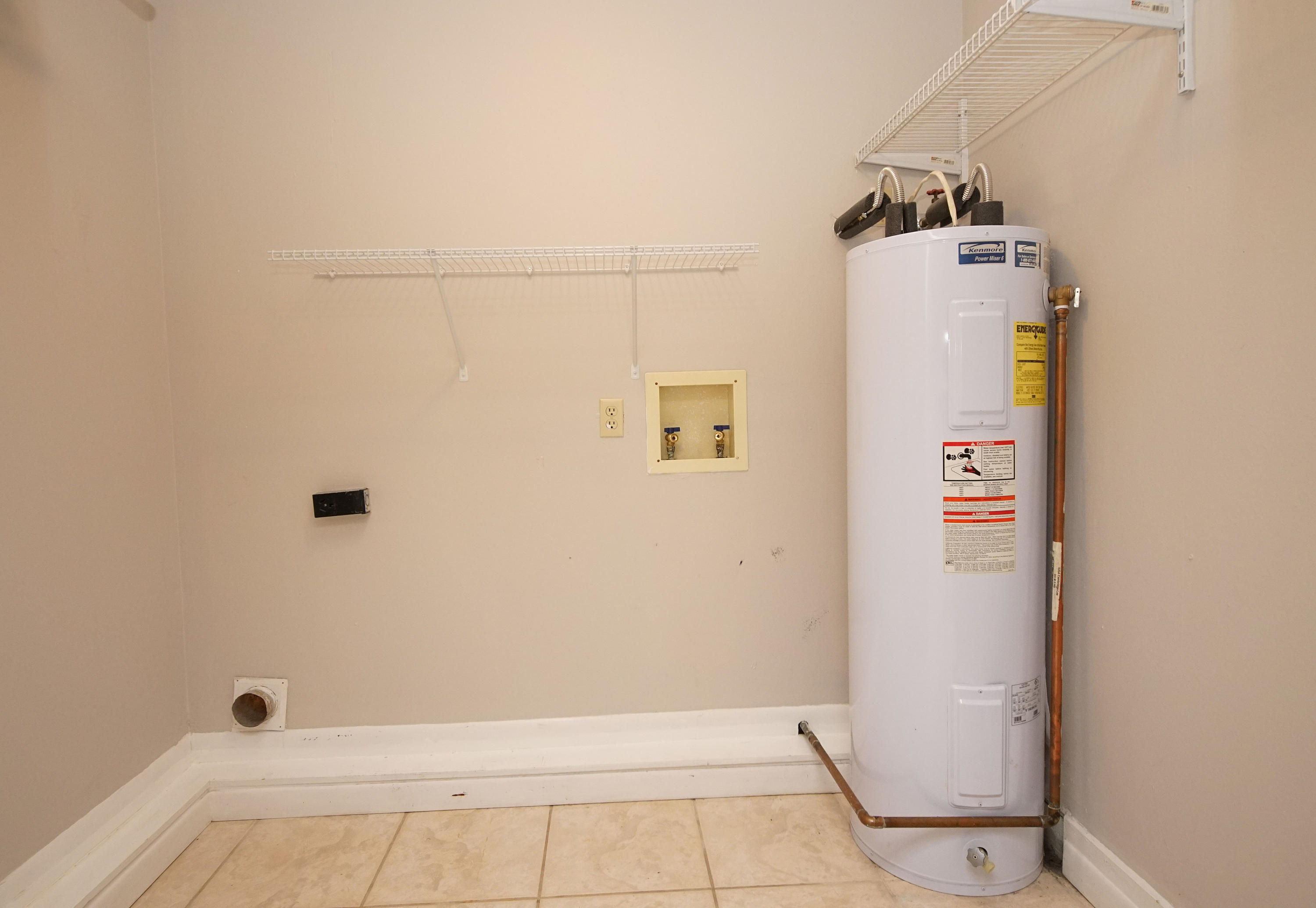 CREEKSIDE - Residential