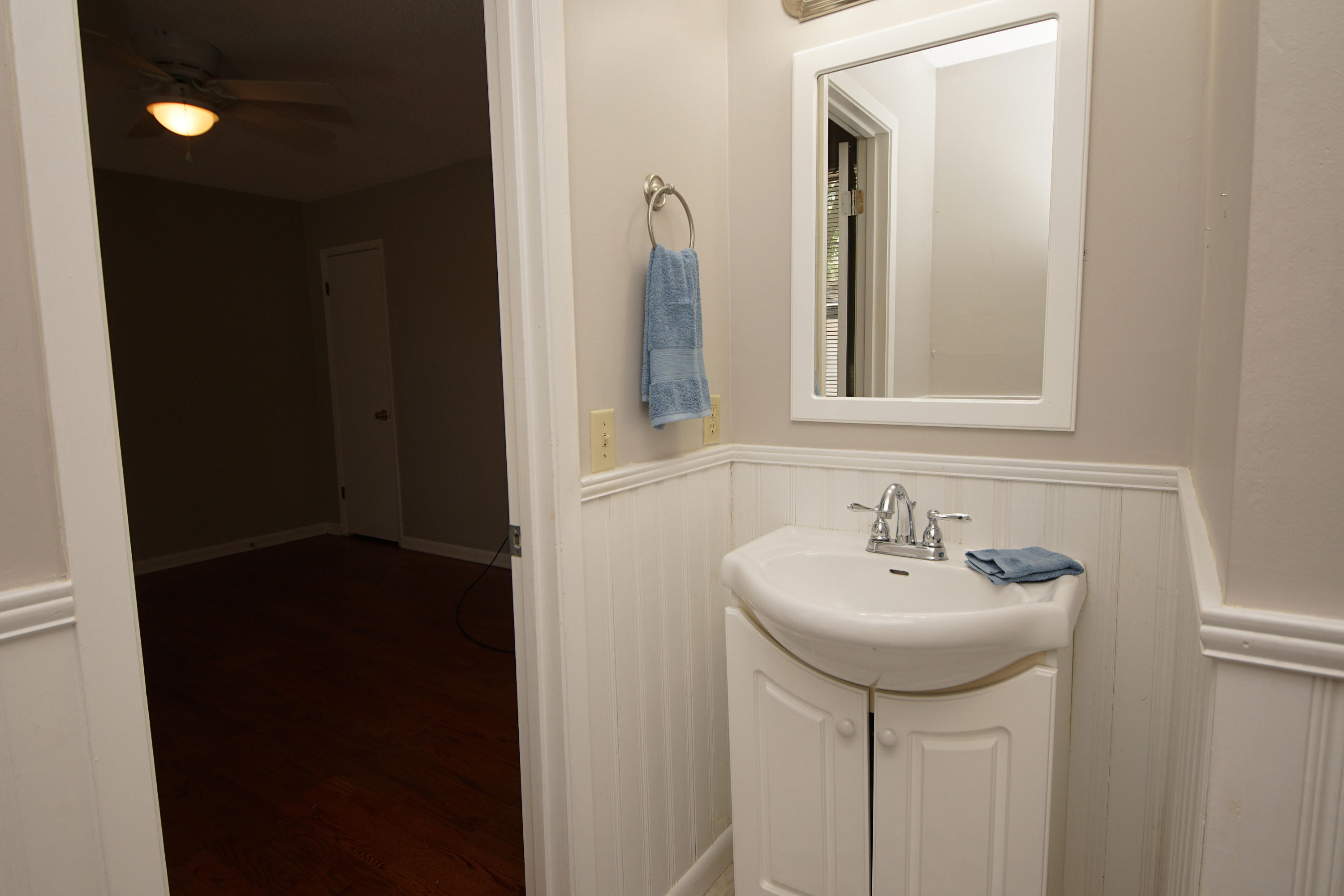 CREEKSIDE - Residential