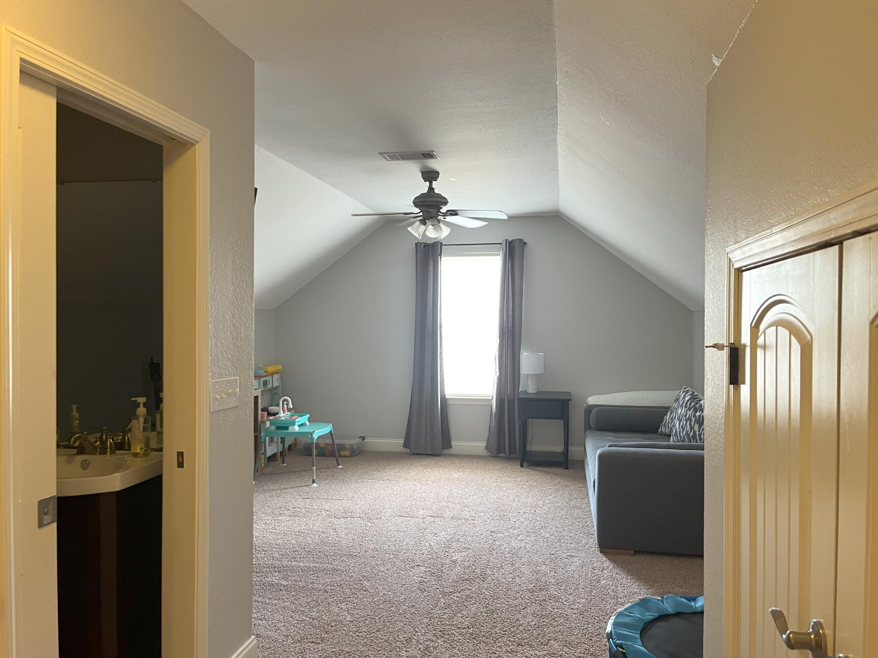 DUGGAN POND ESTATES - Residential Lease