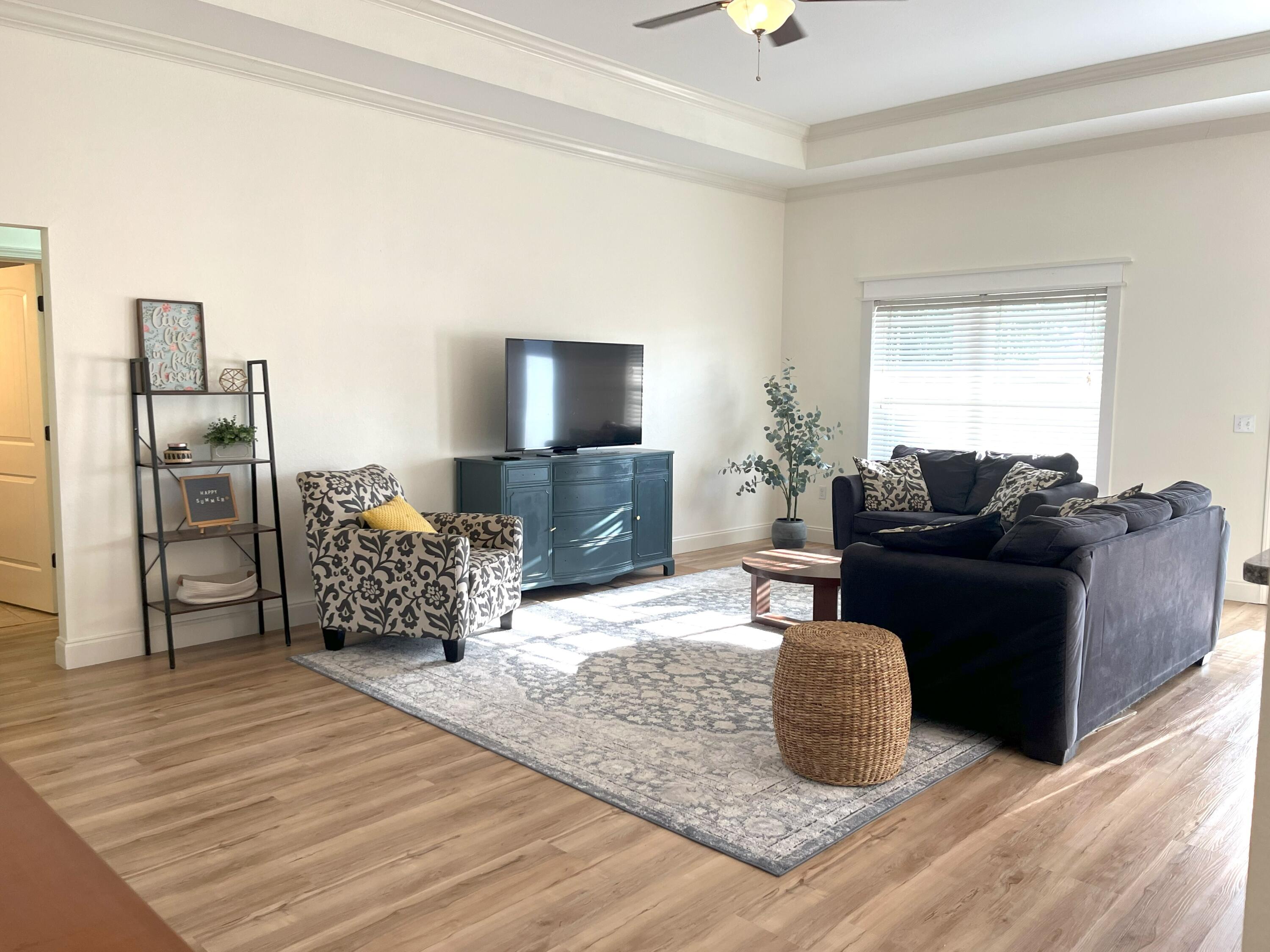 DUGGAN POND ESTATES - Residential Lease